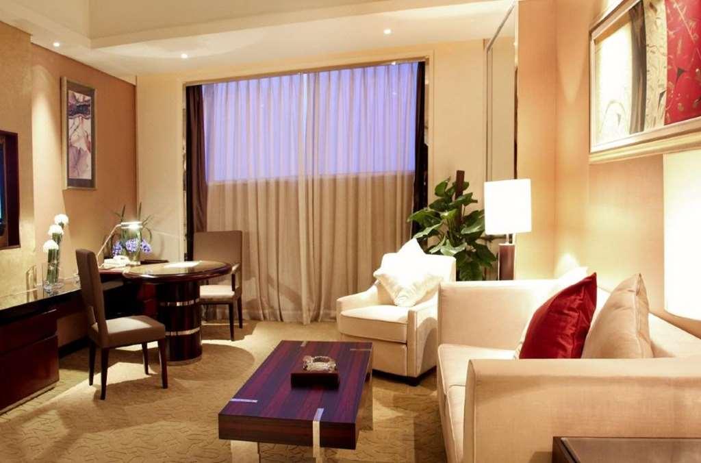 Grand Oriental Hotel Dongguan  Room photo
