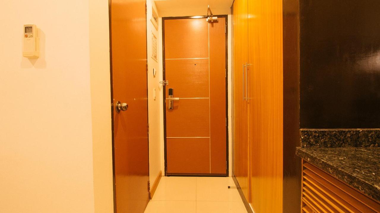 Guijo Suites Makati - Quarantine Hotel Manila Exterior photo