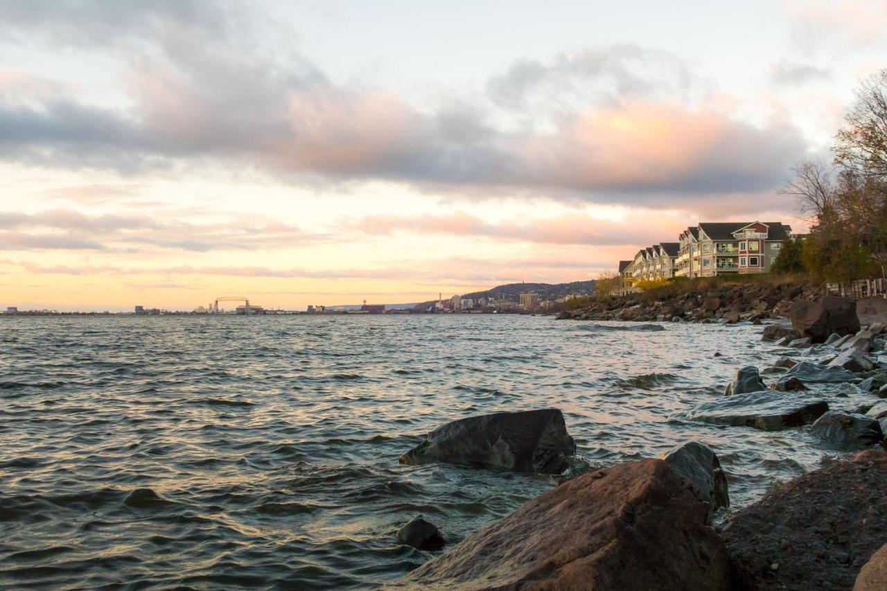 Beacon Pointe On Lake Superior Duluth Exterior photo