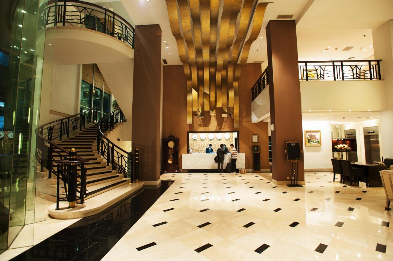 Grand Asia Hotel Jakarta Exterior photo