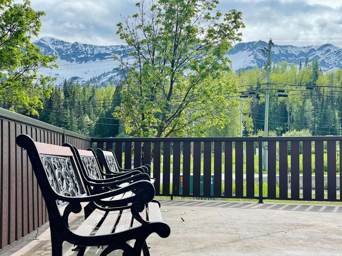 Fernie Stanford Resort Exterior photo