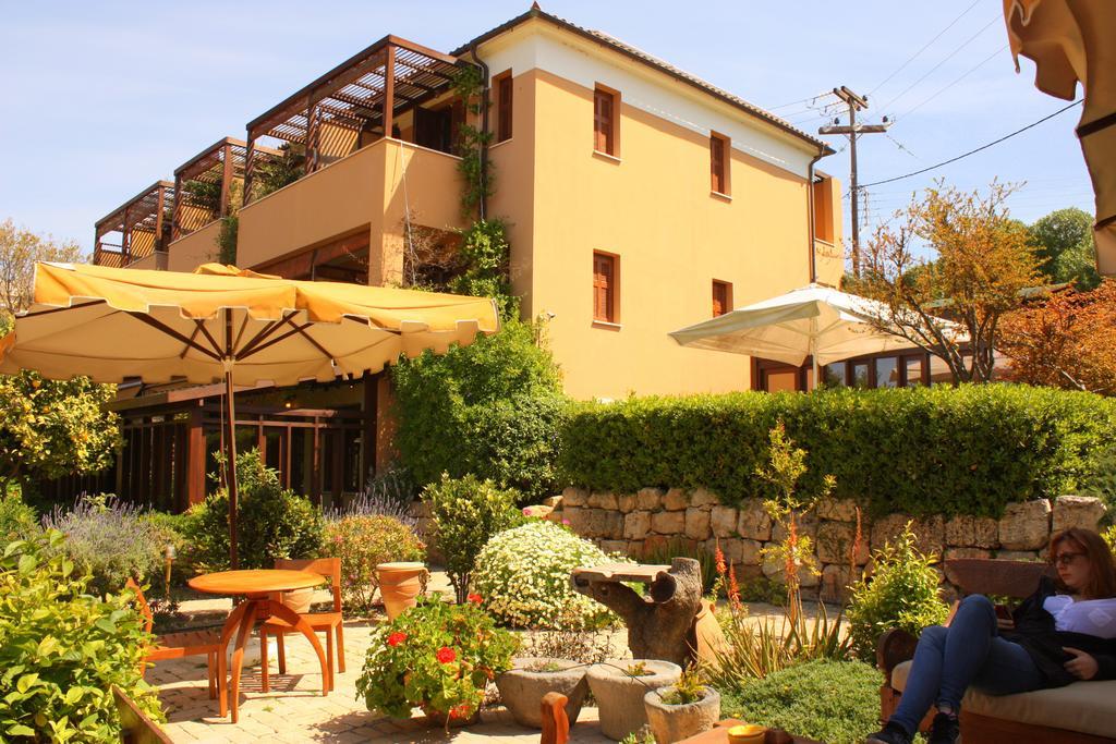 Rastoni Hotel Aegina Exterior photo