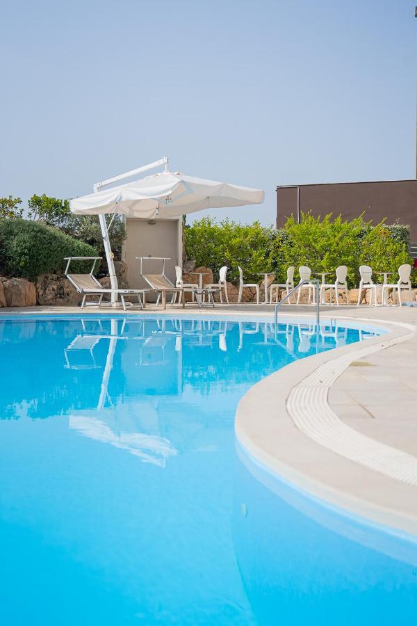 Mercure Olbia Exterior photo