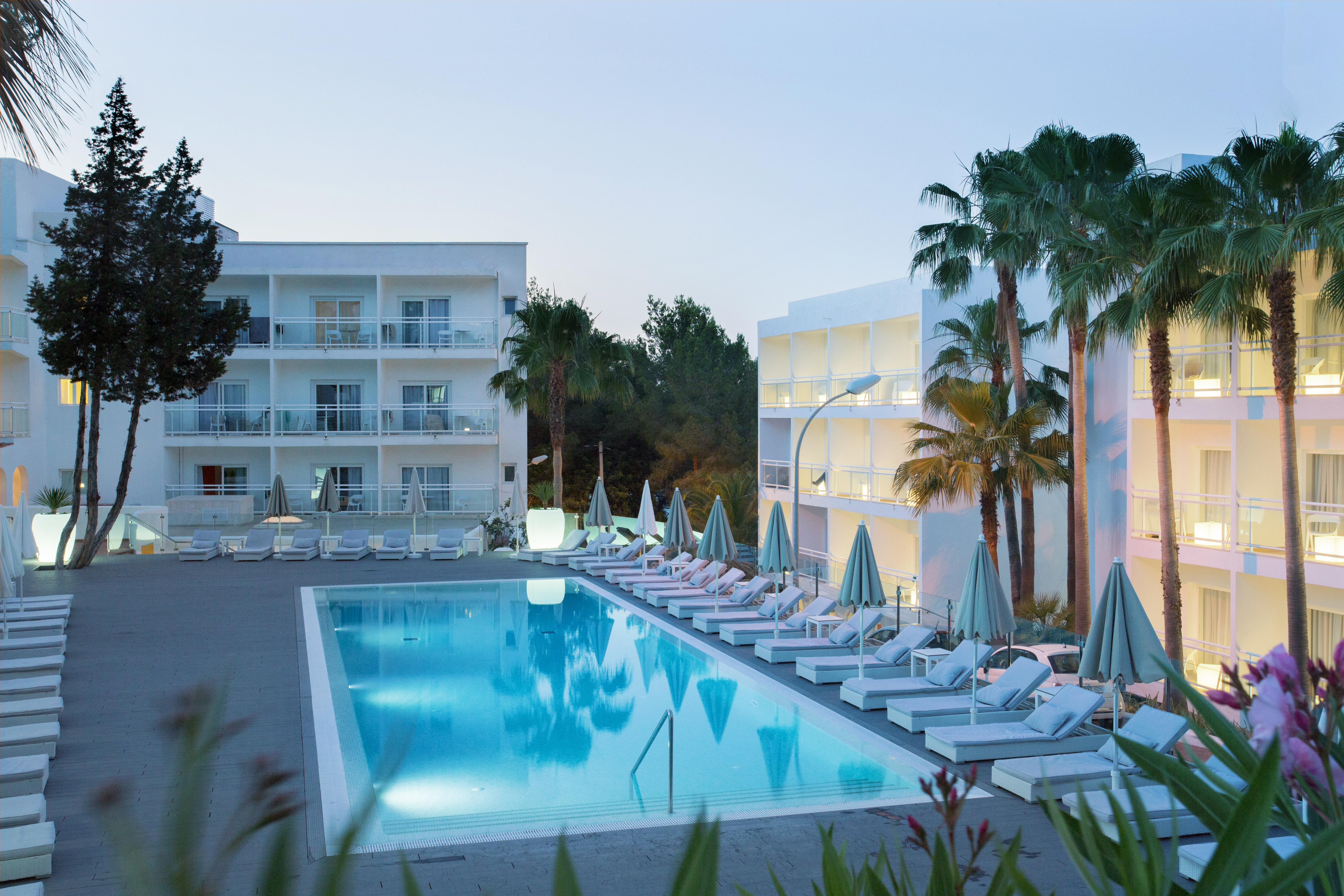 Grupotel Ibiza Beach Resort - Adults Only Portinatx Exterior photo