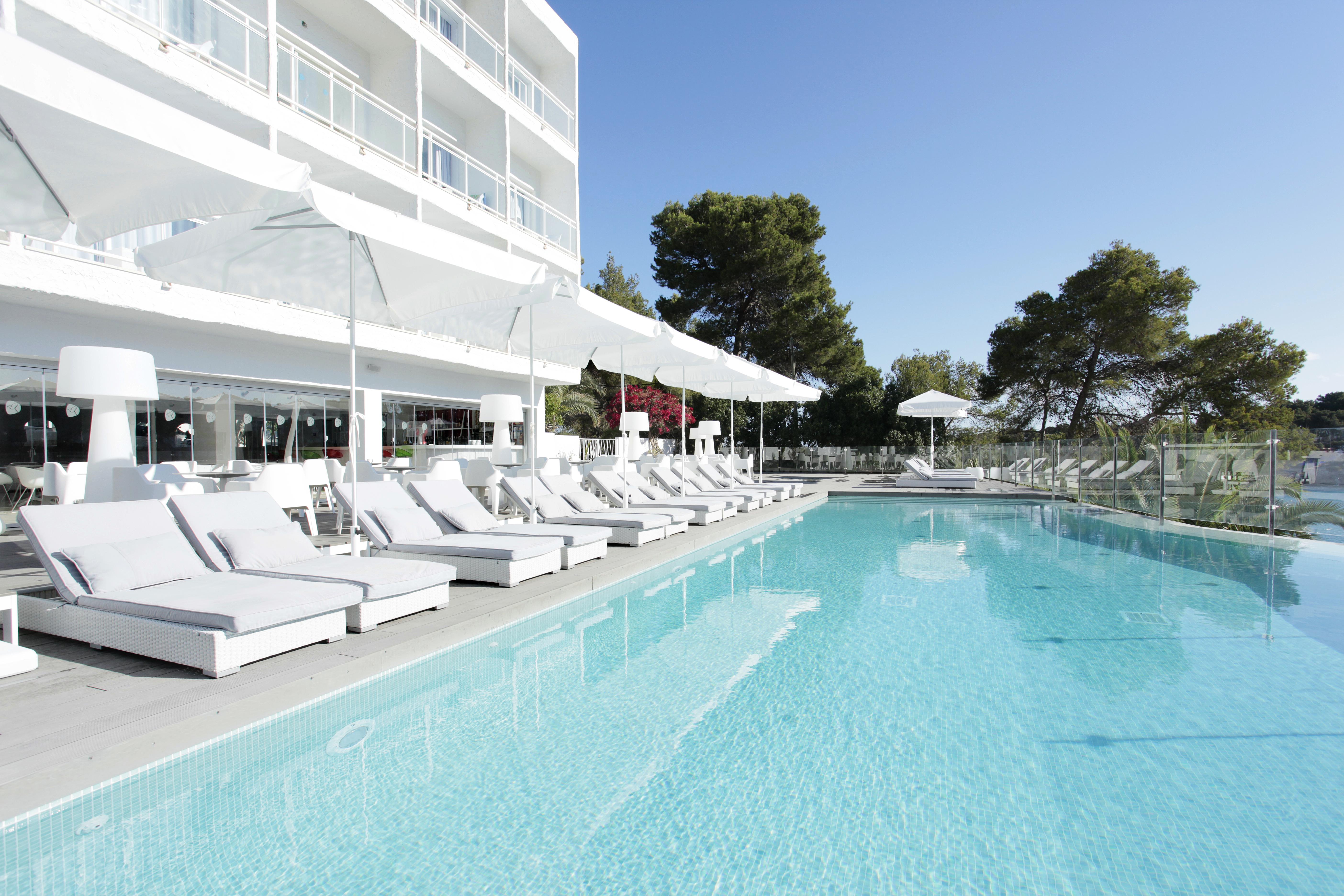 Grupotel Ibiza Beach Resort - Adults Only Portinatx Exterior photo