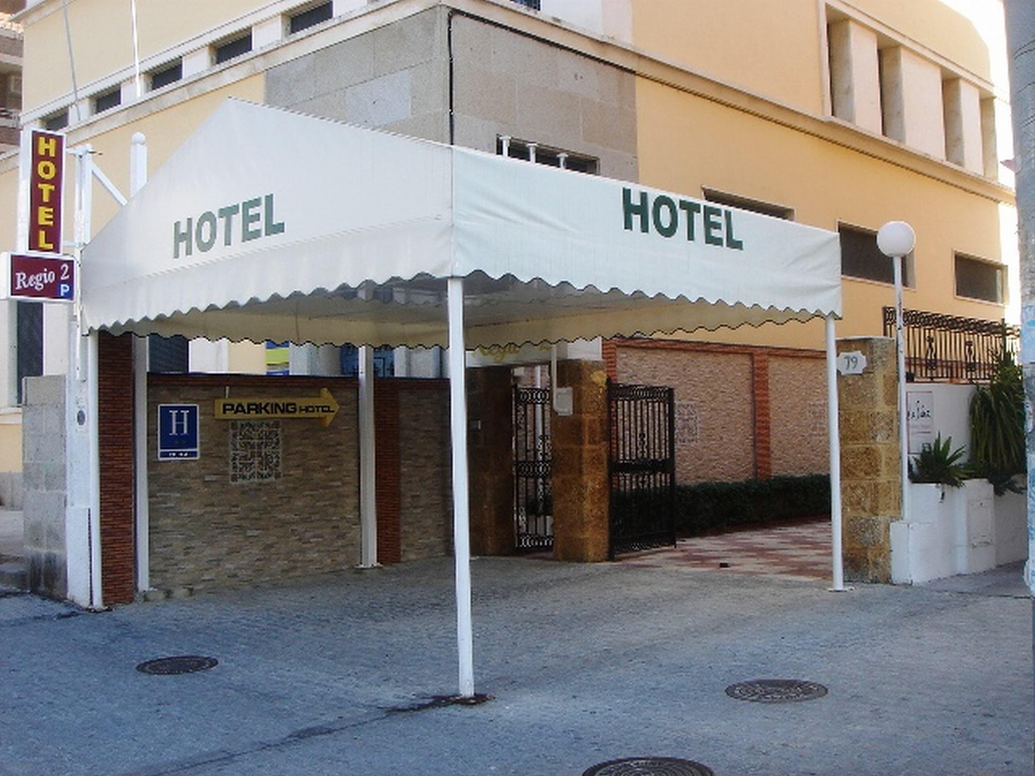 Hotel Regio 2 Cadiz Exterior photo