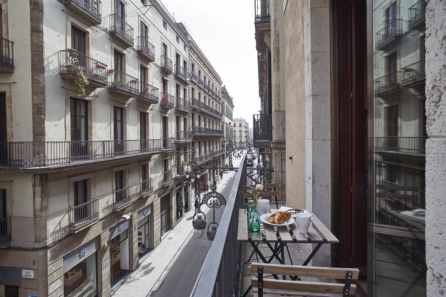 Gothic-Cathedral Apartments Barcelona Exterior photo