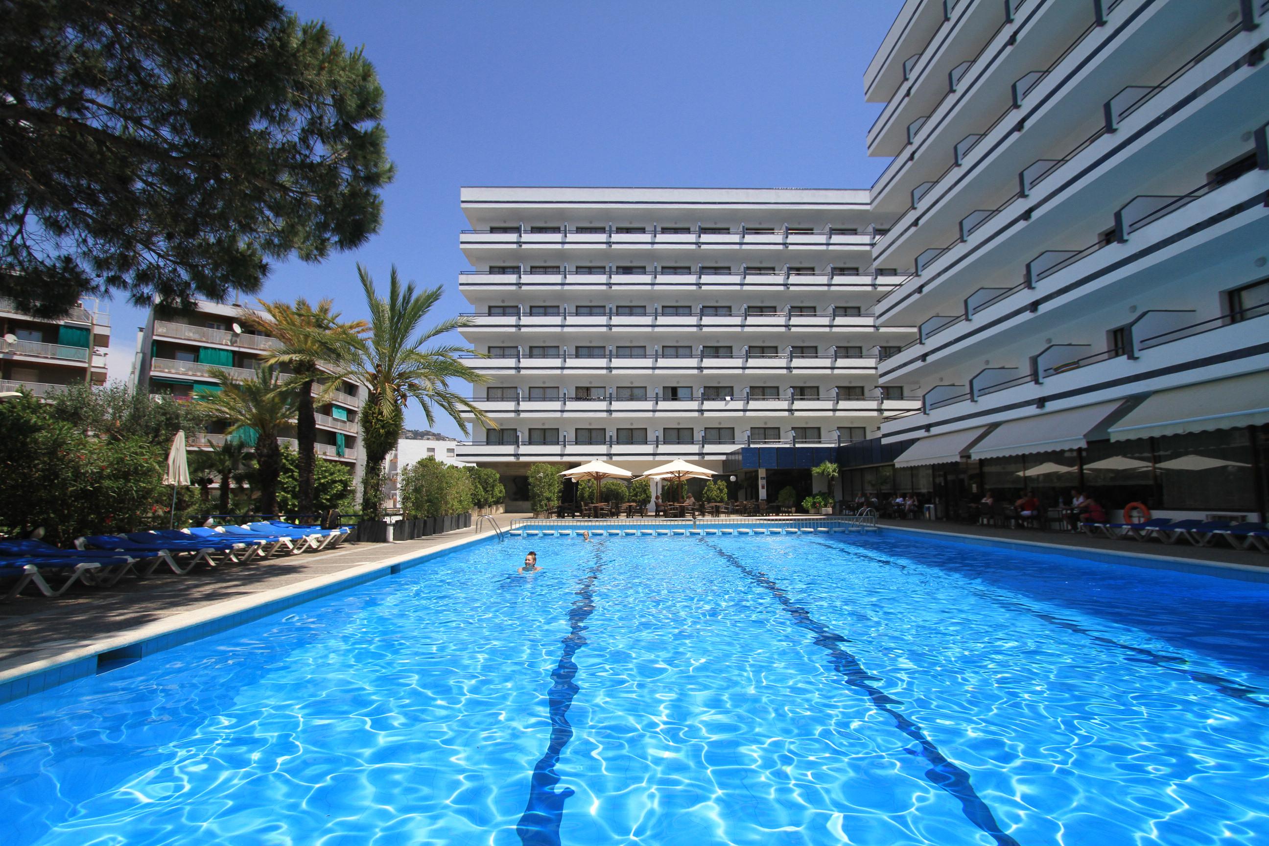 Hotel Gran Garbi & Aquasplash Lloret de Mar Exterior photo