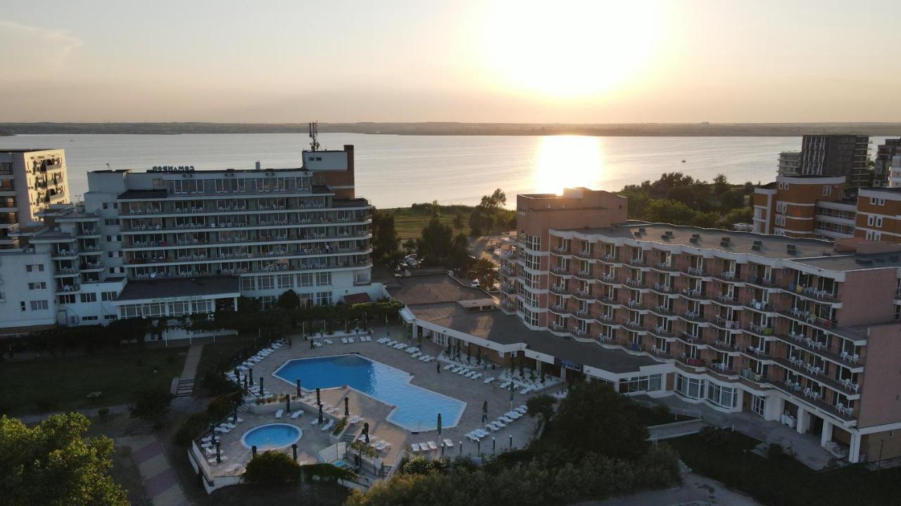 Hotel Amiral Mamaia Exterior photo