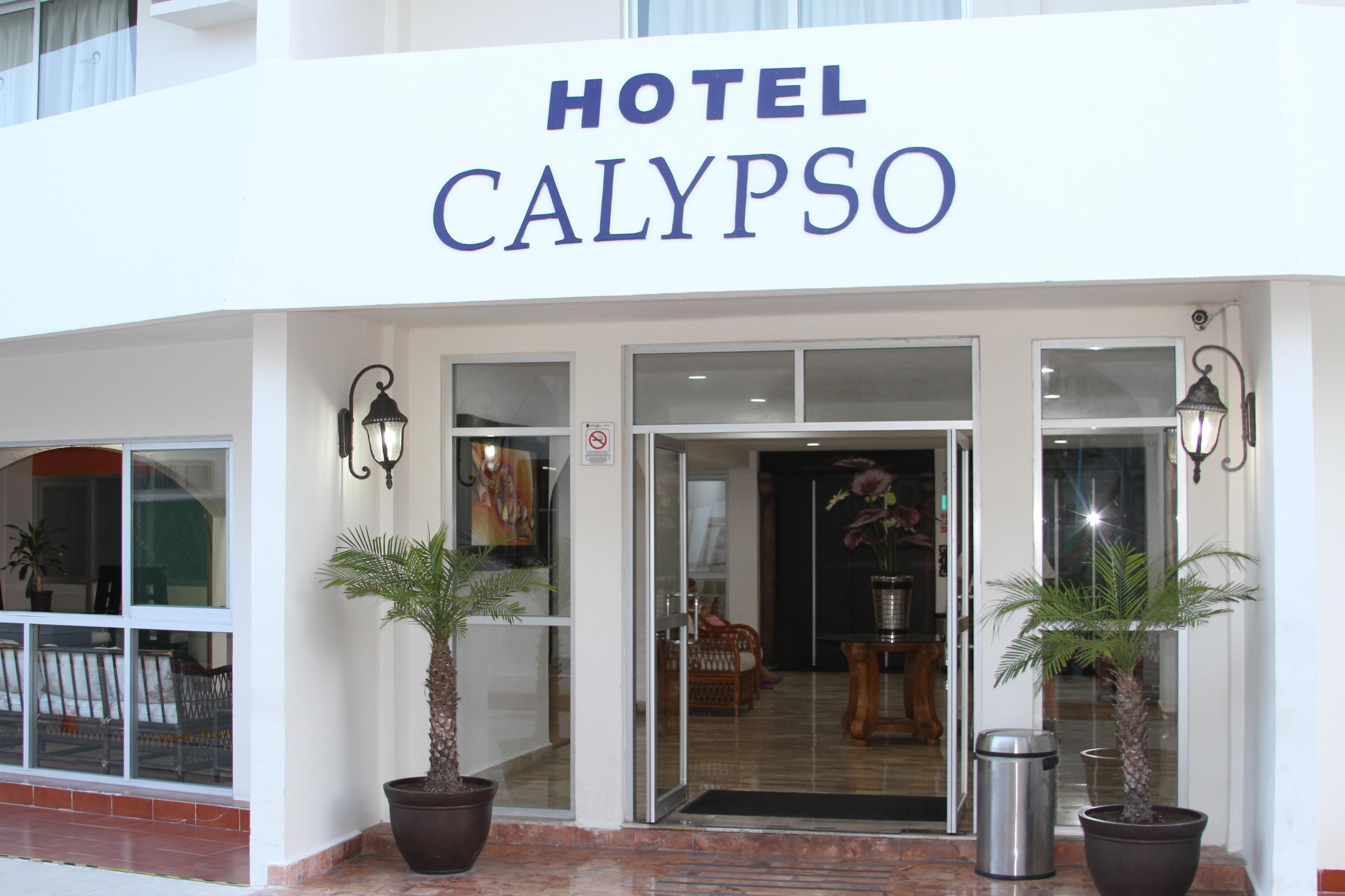 Hotel Calypso Cancun Exterior photo