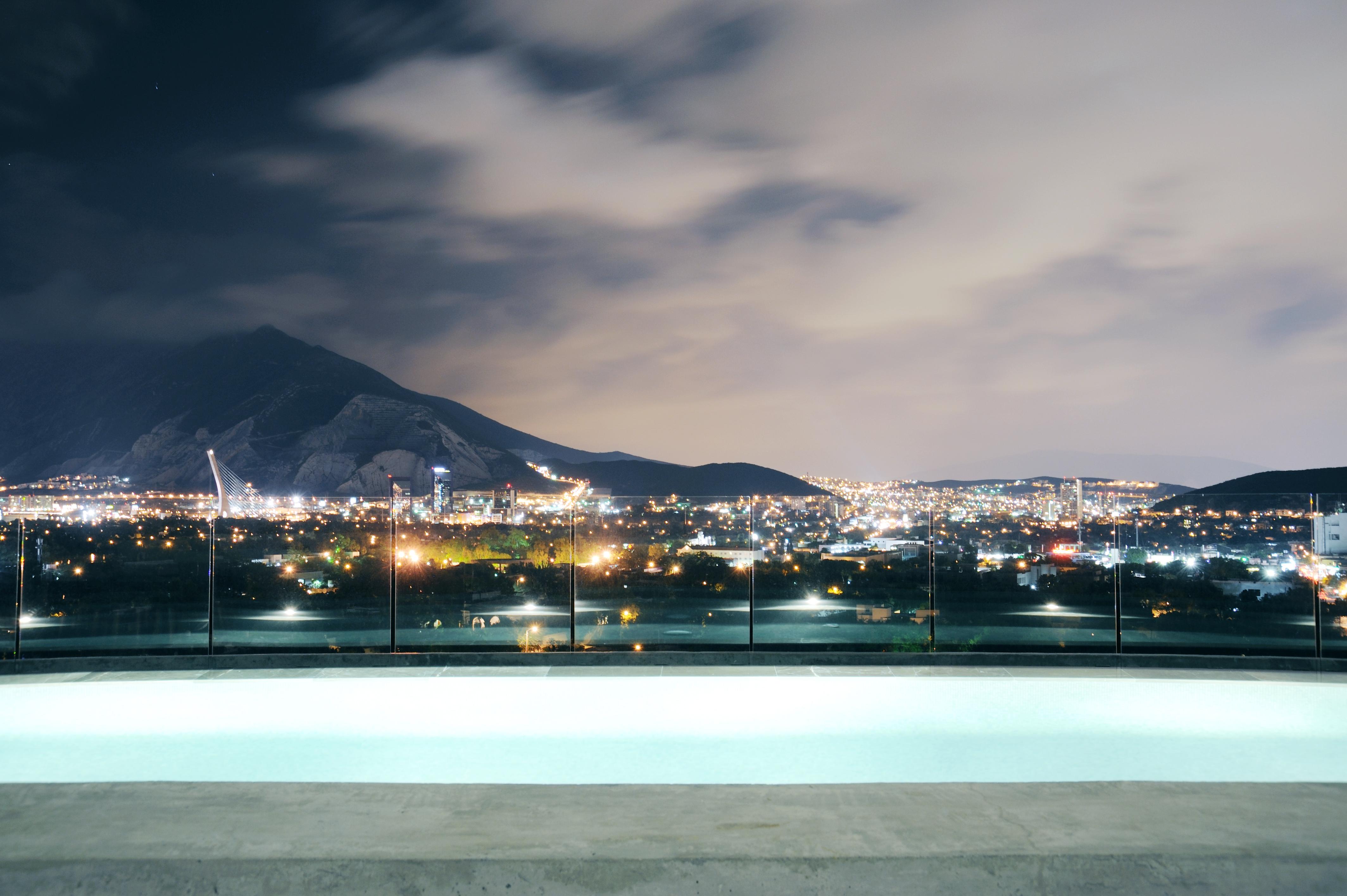 Habita Monterrey, A Member Of Design Hotels Exterior photo