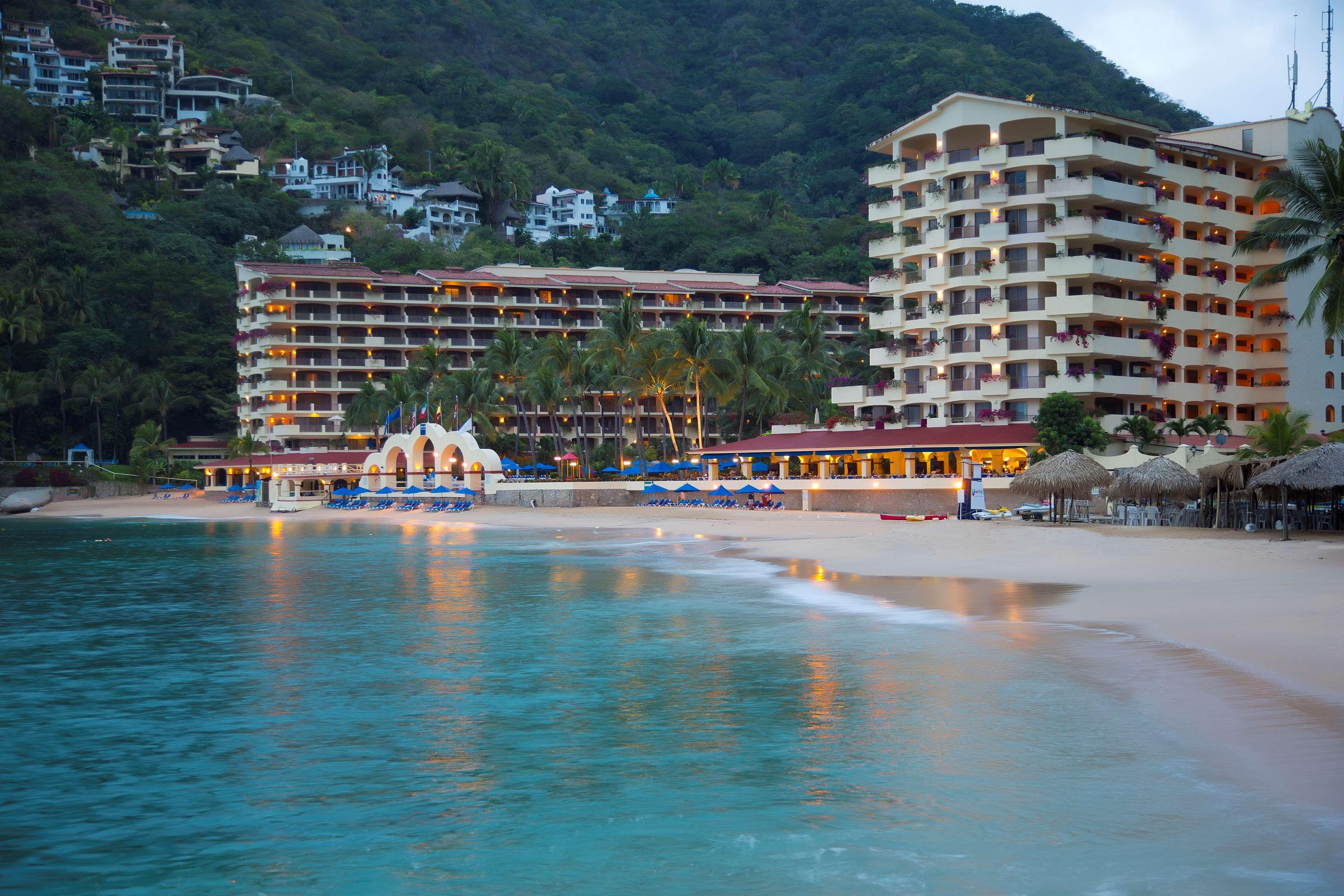 Barcelo Puerto Vallarta Exterior photo