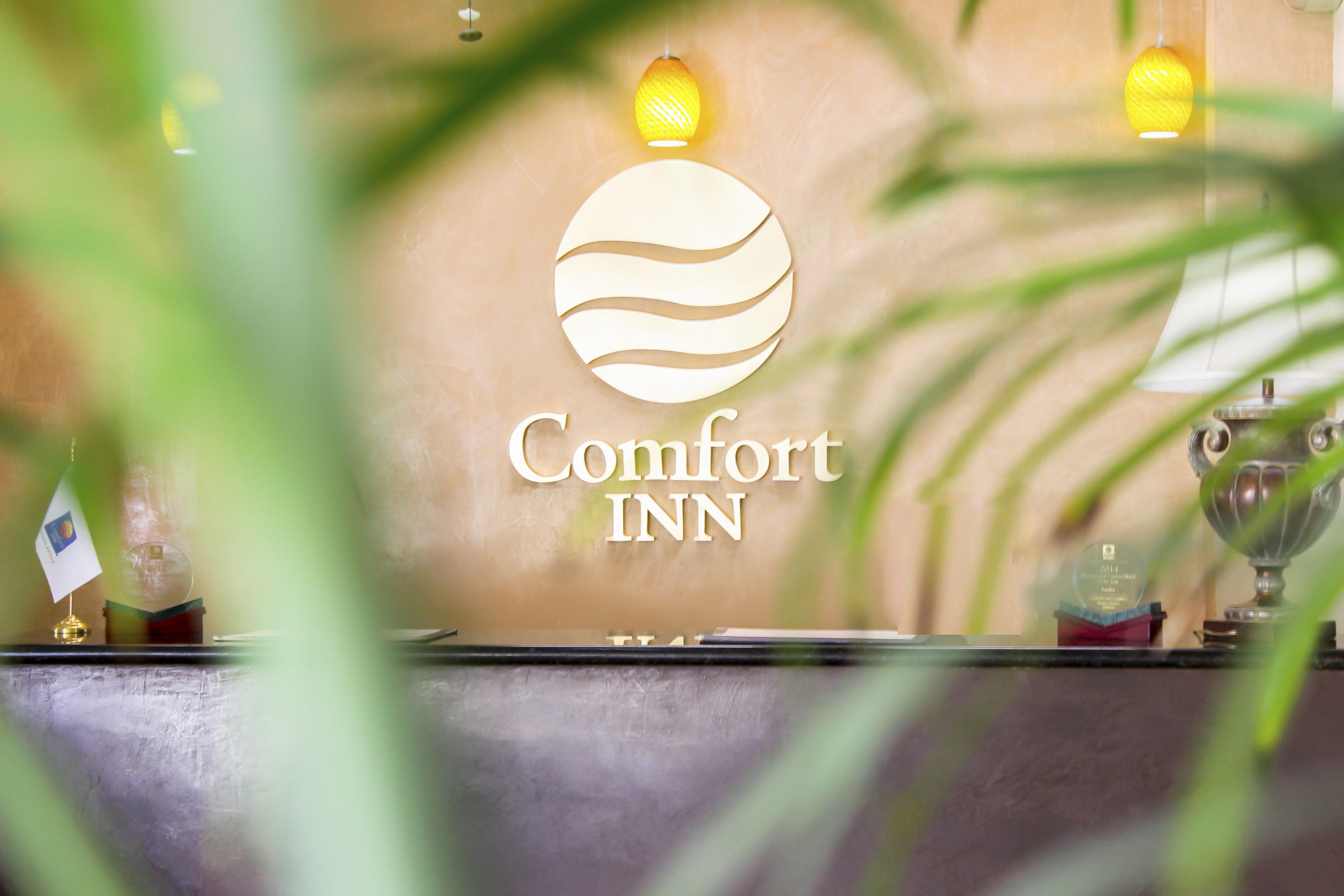 Comfort Inn Tampico Exterior photo