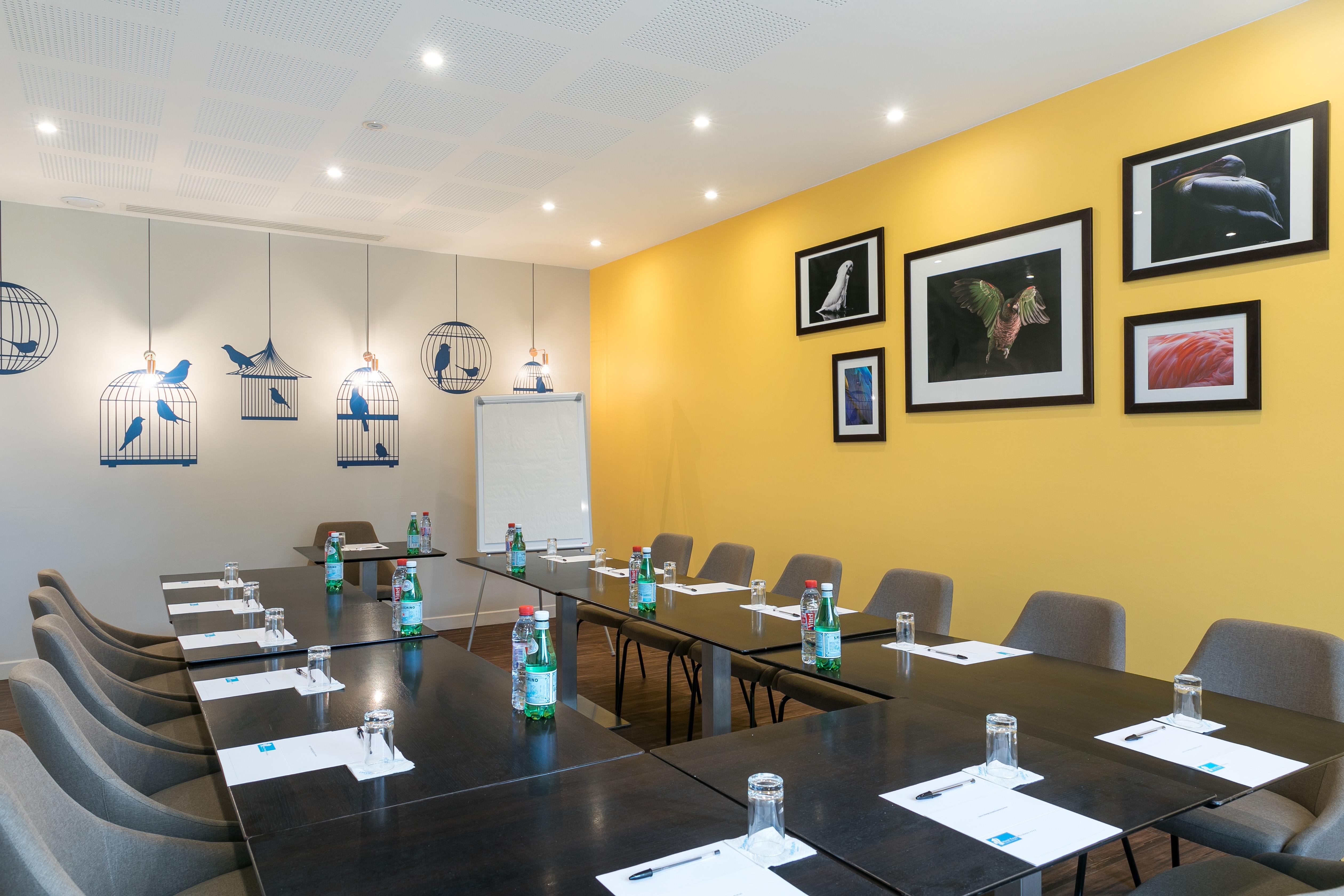 Hotel Birdy By Happyculture Aix-en-Provence Business photo