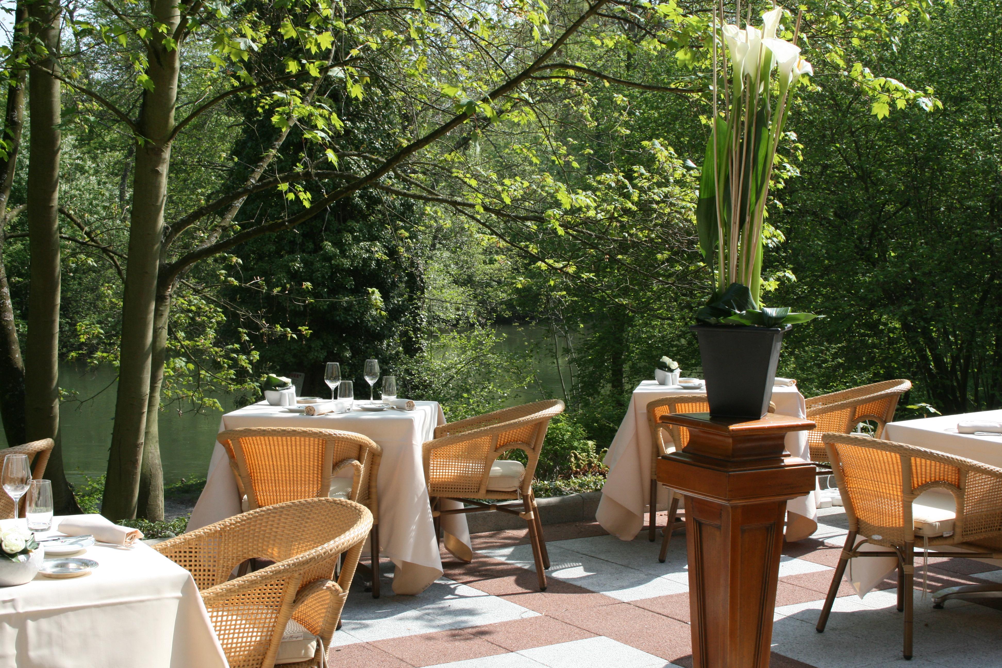 Hotel Chateau De L'Ile Ostwald Restaurant photo