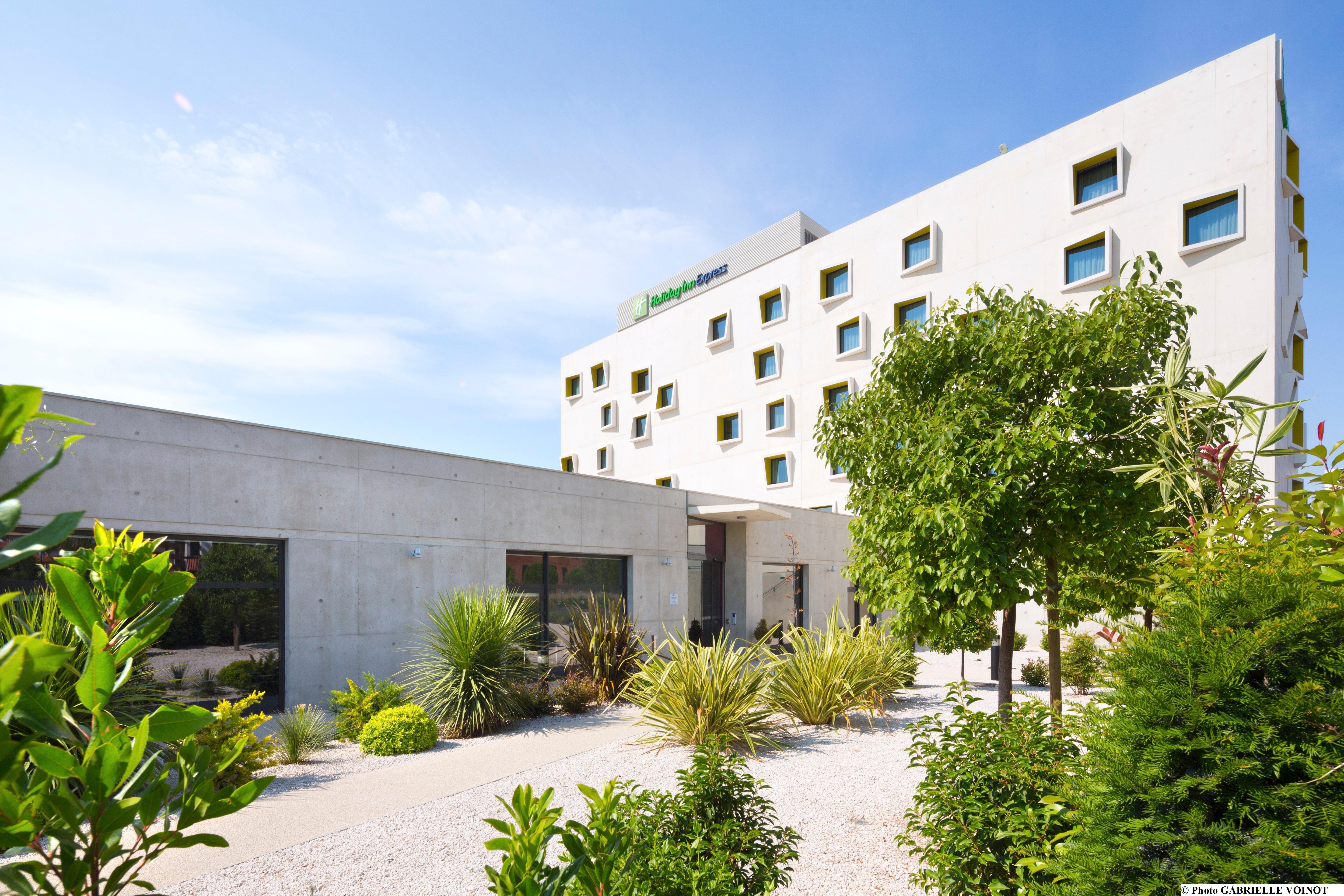 Holiday Inn Express Montpellier - Odysseum, An Ihg Hotel Exterior photo