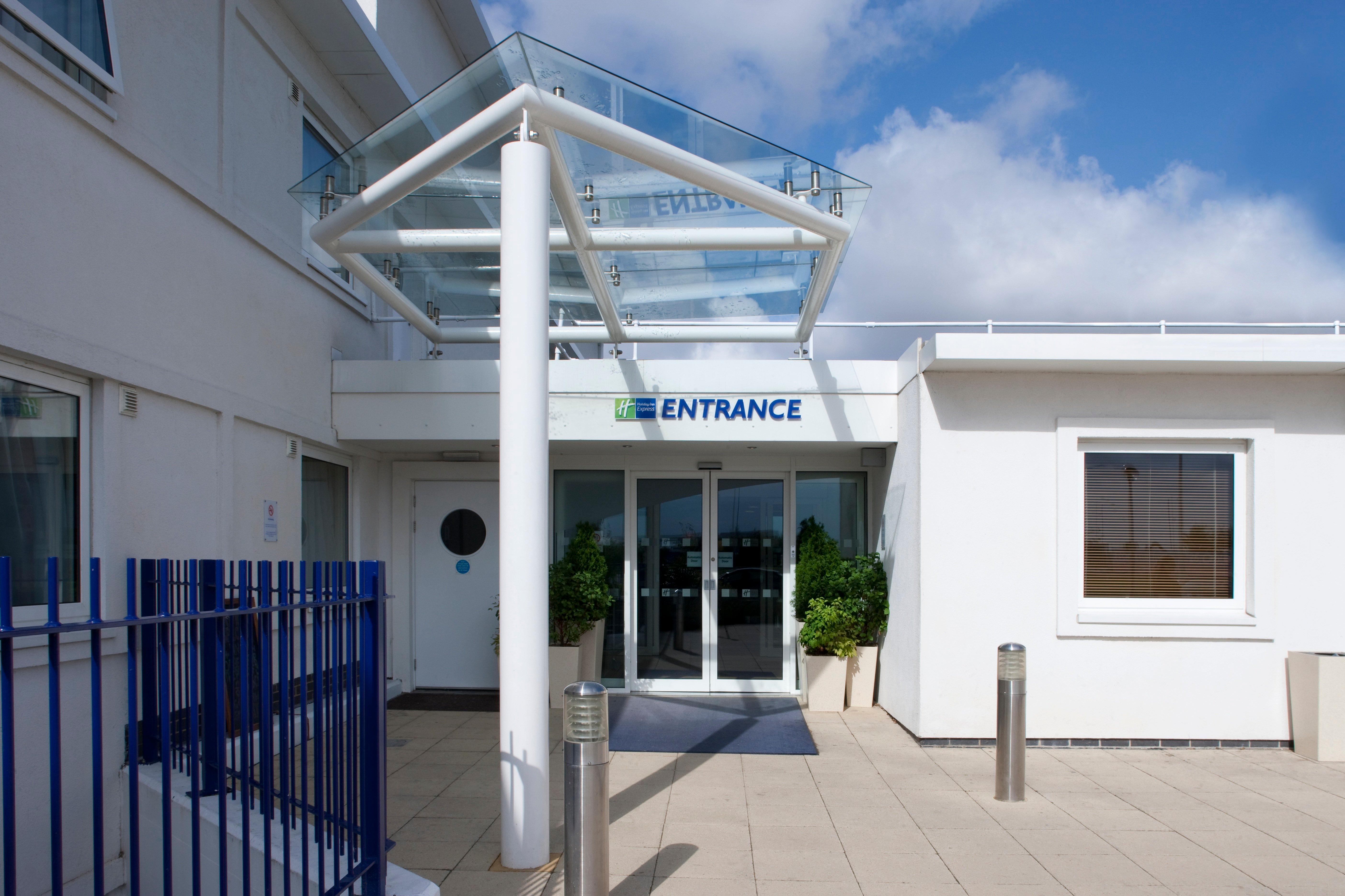 Holiday Inn Express Ramsgate - Minster, An Ihg Hotel Exterior photo