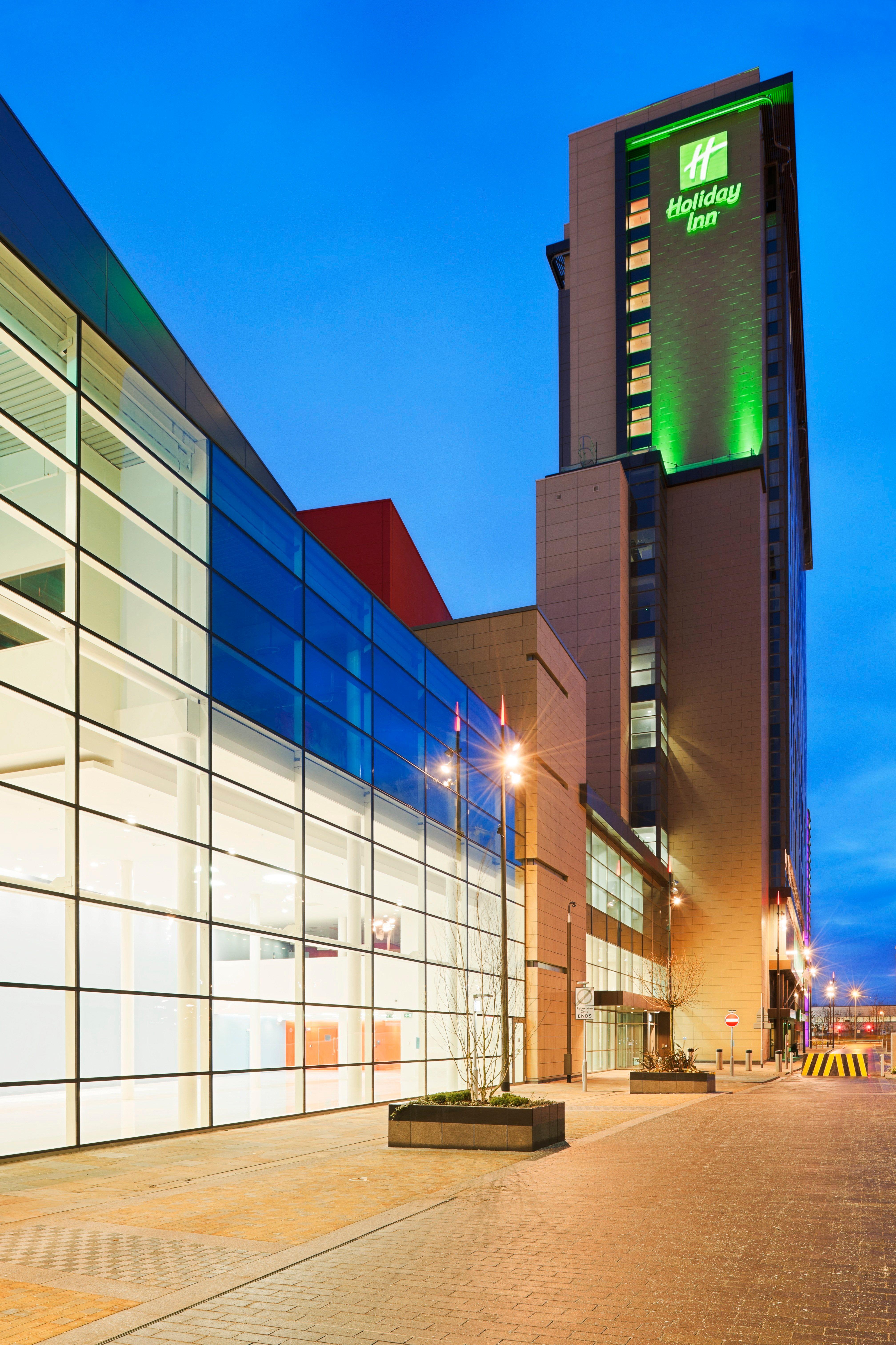 Holiday Inn Manchester-Mediacityuk, An Ihg Hotel Exterior photo