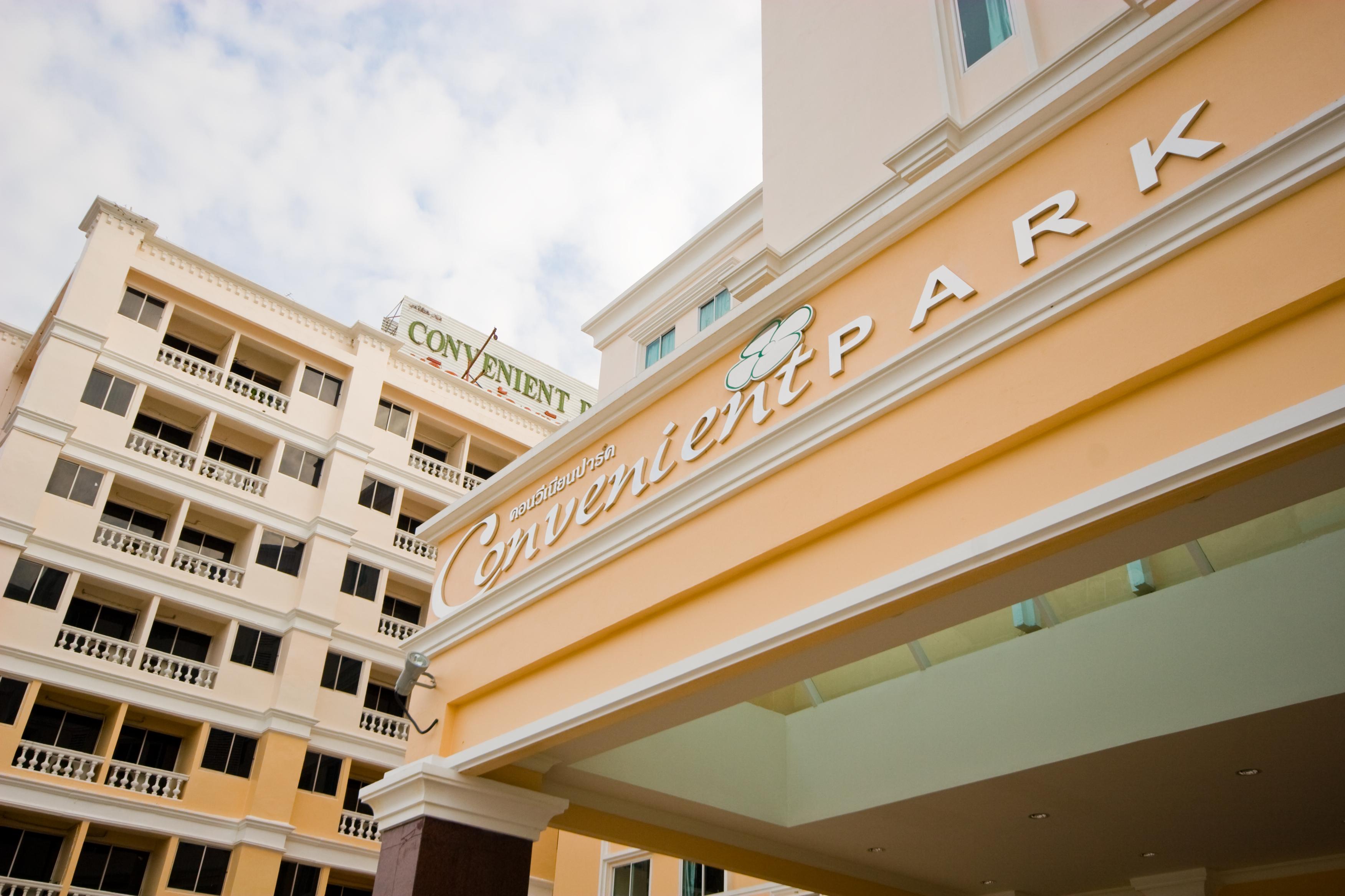 Convenient Park Bangkok Hotel Exterior photo