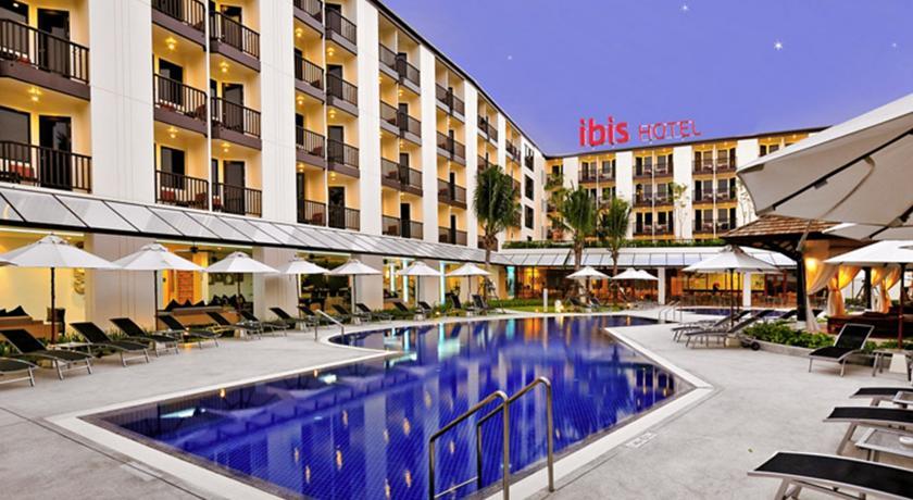 Ibis Phuket Kata Hotel Exterior photo