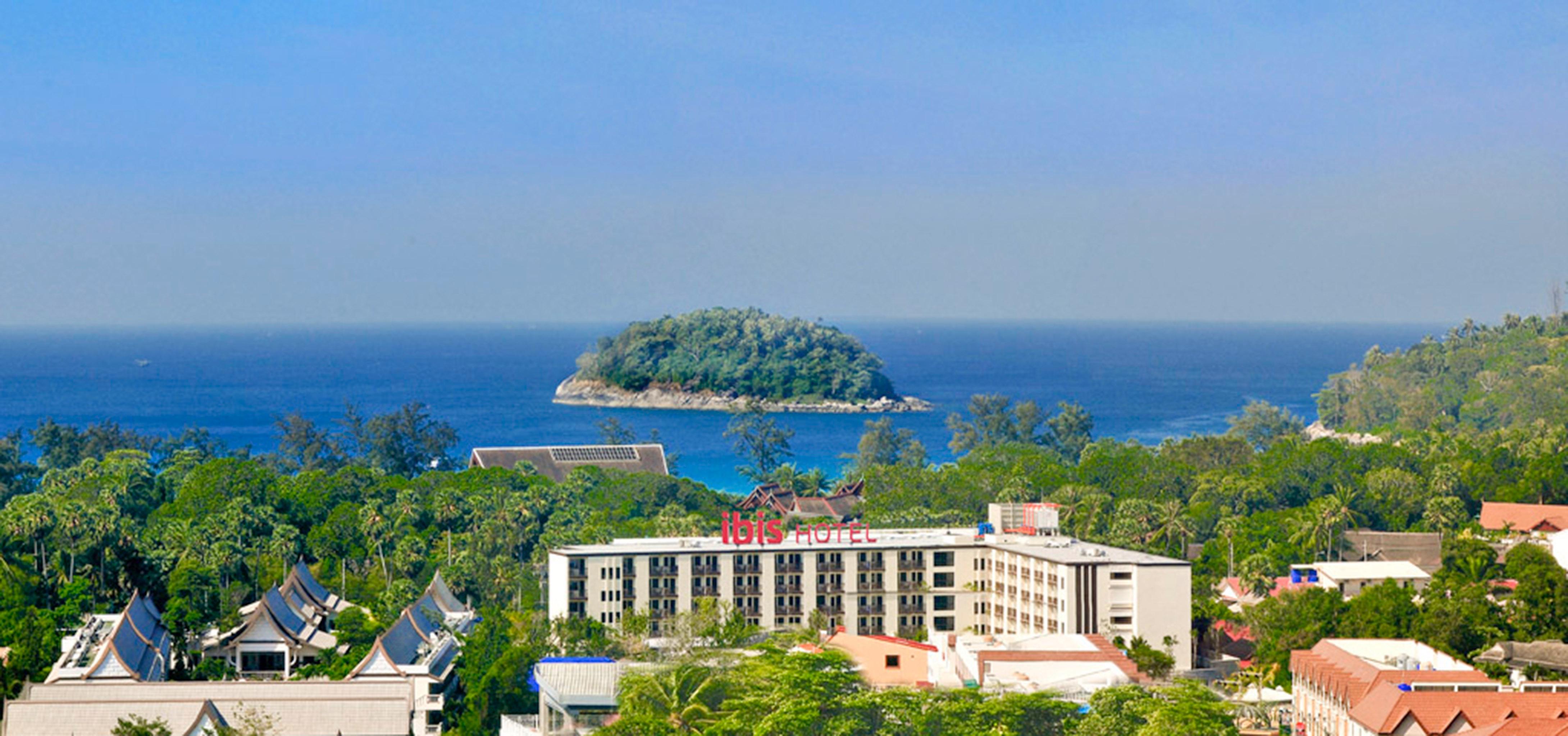 Ibis Phuket Kata Hotel Exterior photo