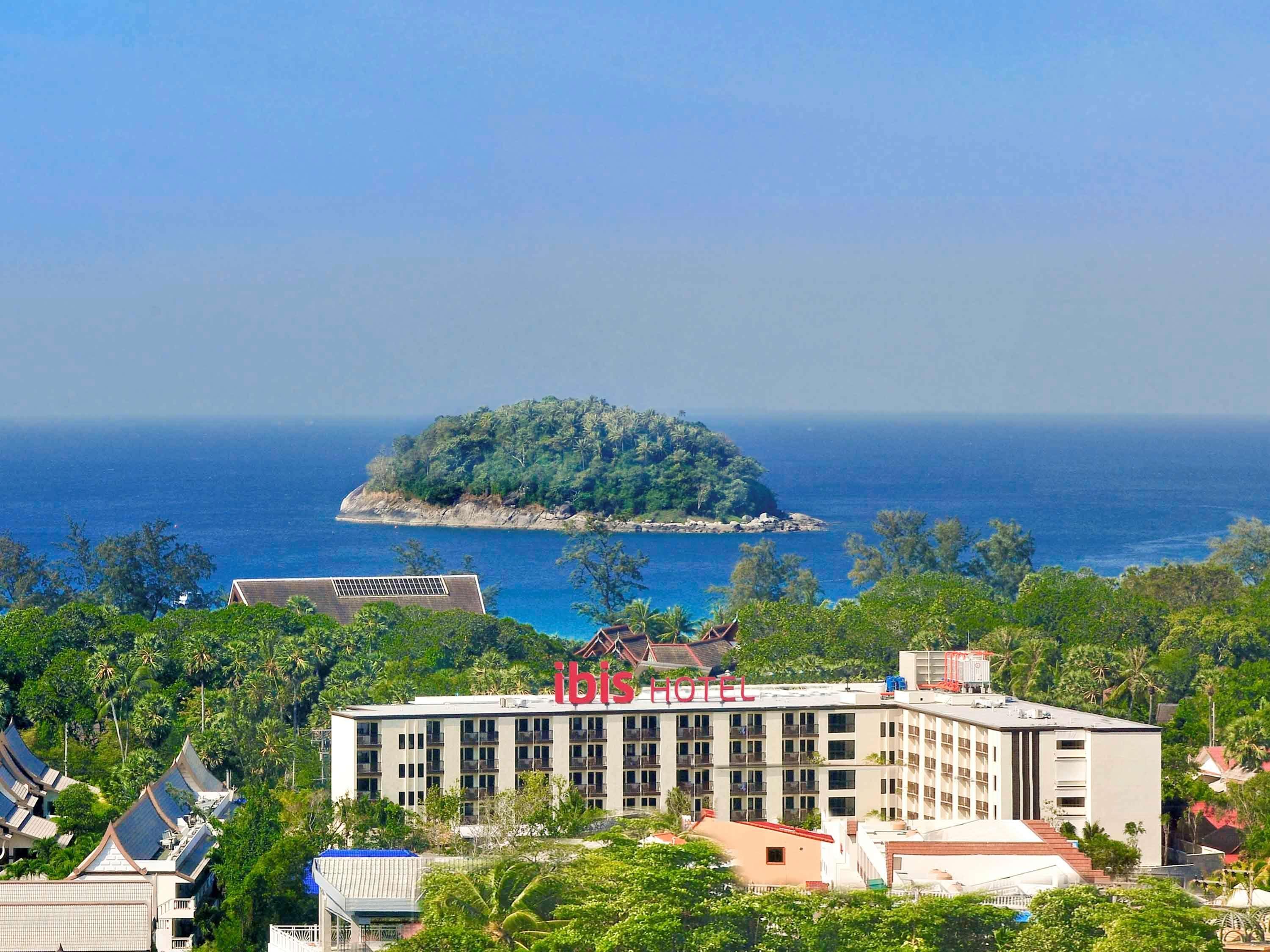 Ibis Phuket Kata Hotel Exterior photo