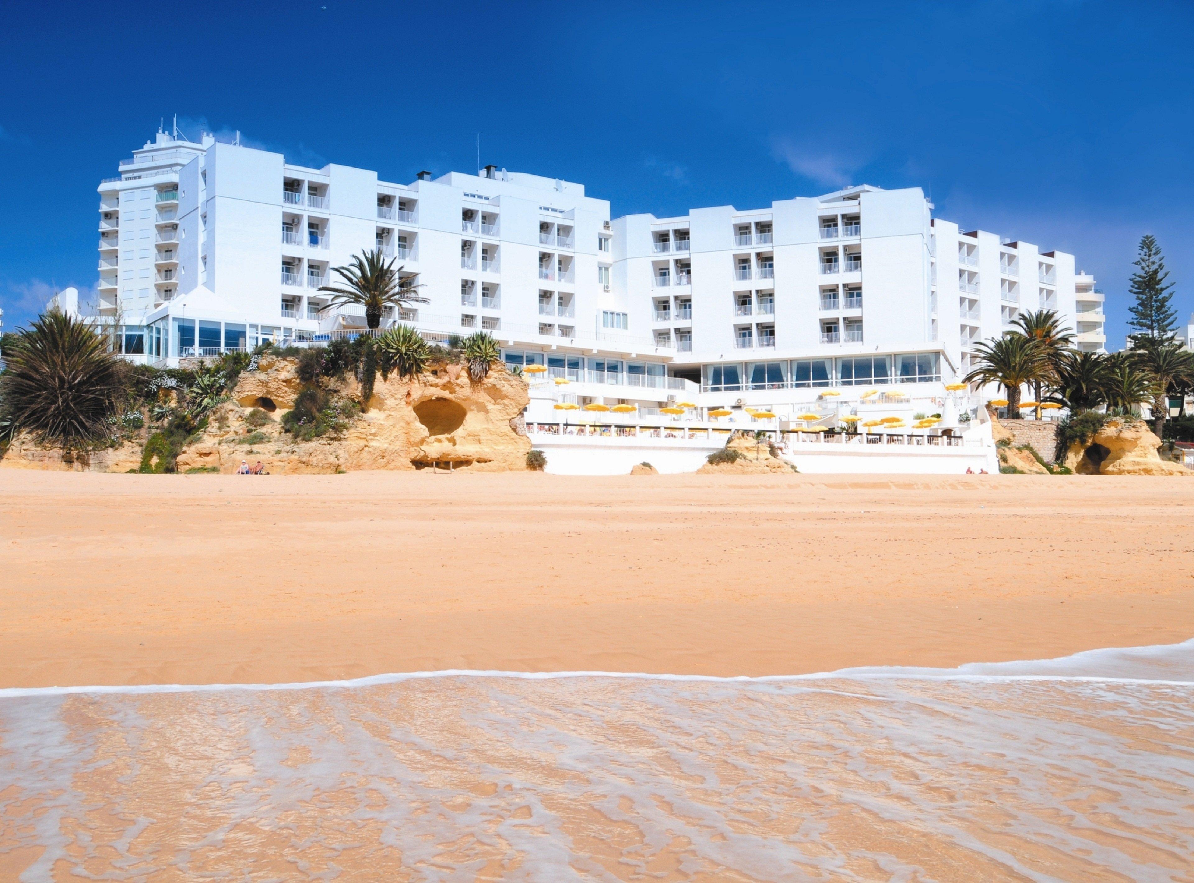 Holiday Inn Algarve - Armacao De Pera, An Ihg Hotel Exterior photo