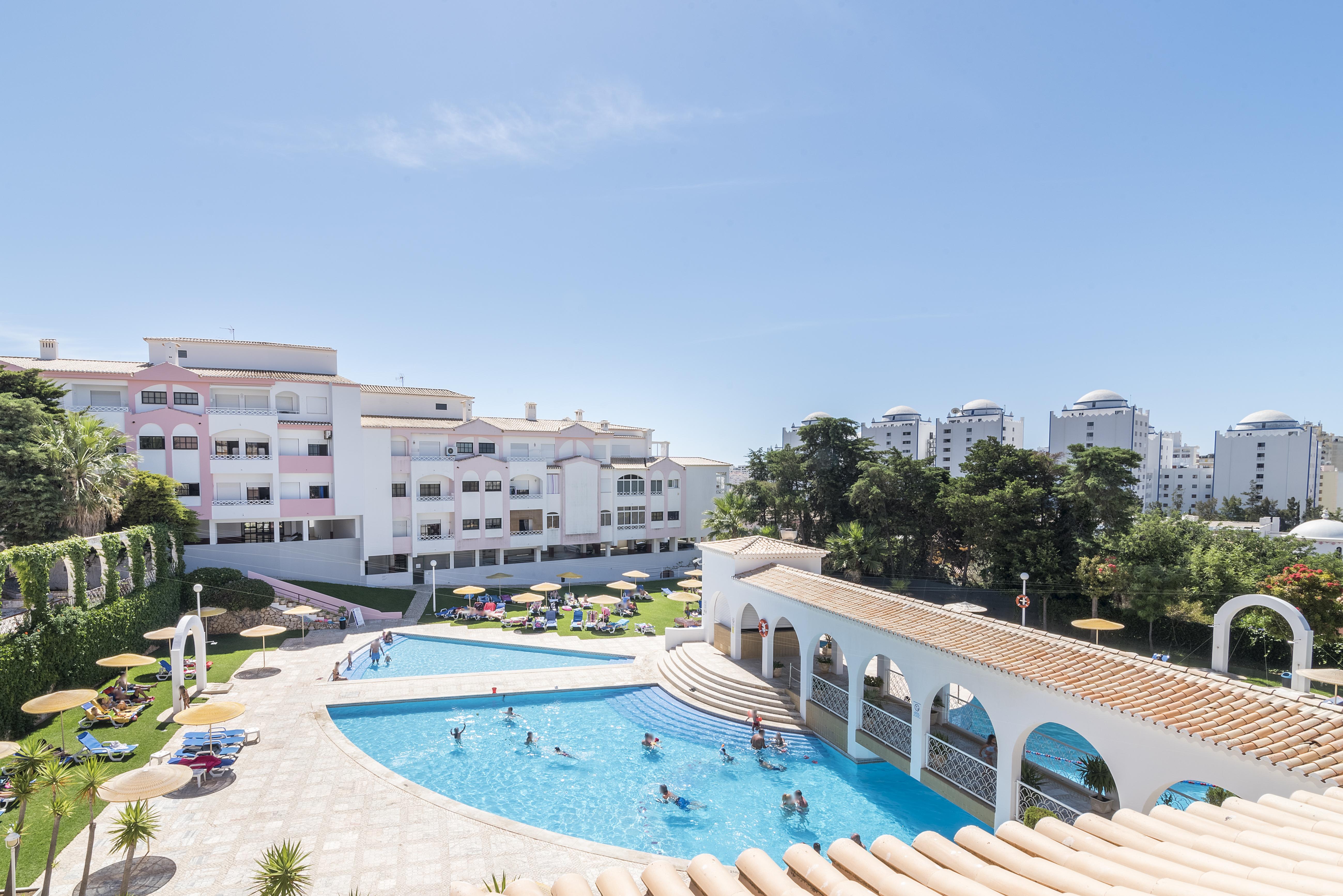 Clube Vilarosa Hotel Portimao Exterior photo