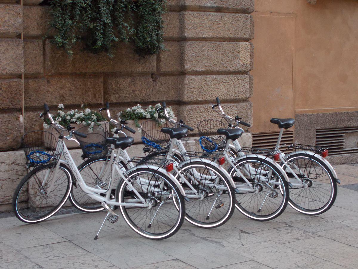 Hotel Accademia Verona Exterior photo