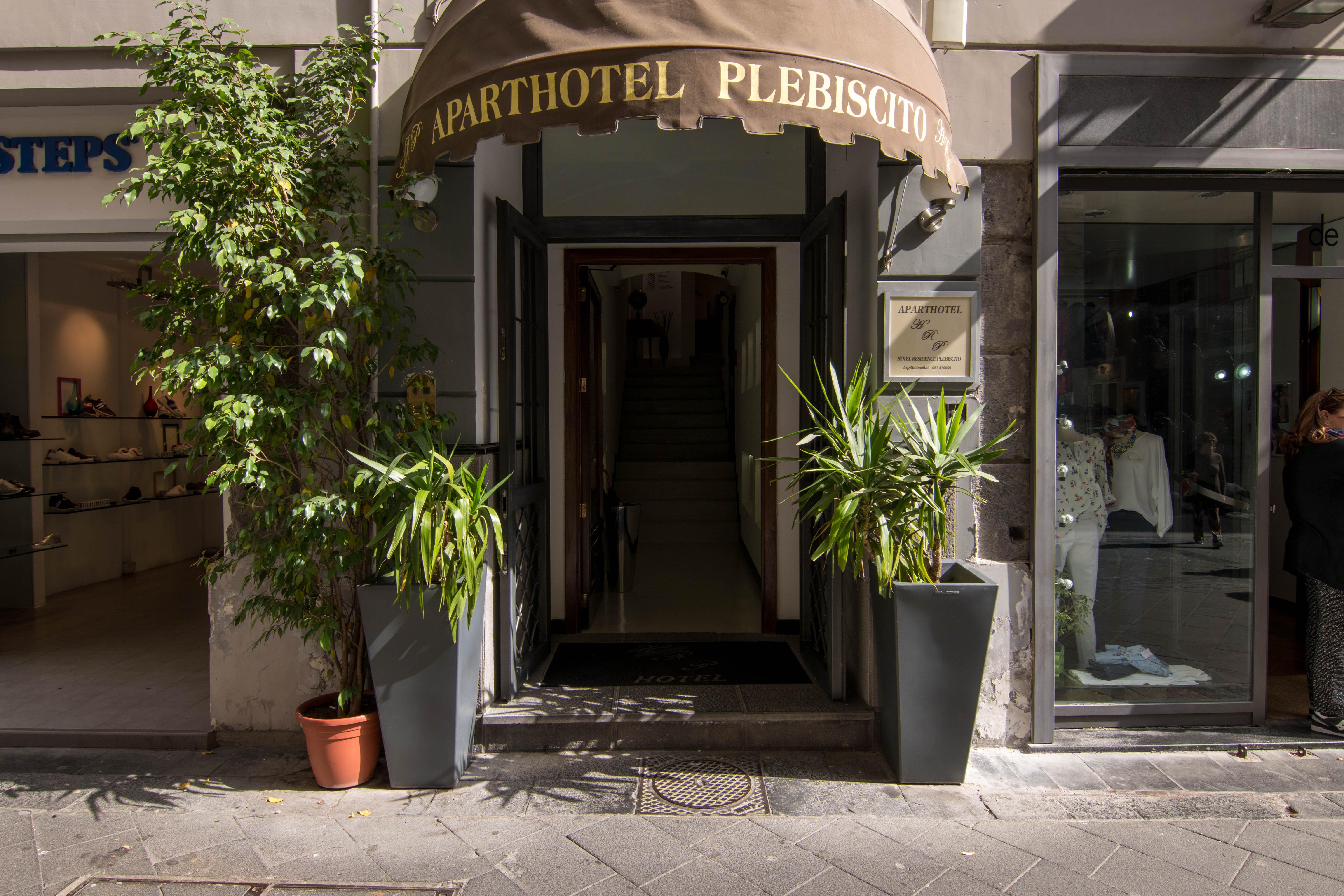 Hotel Plebiscito Aparthotel Naples Exterior photo