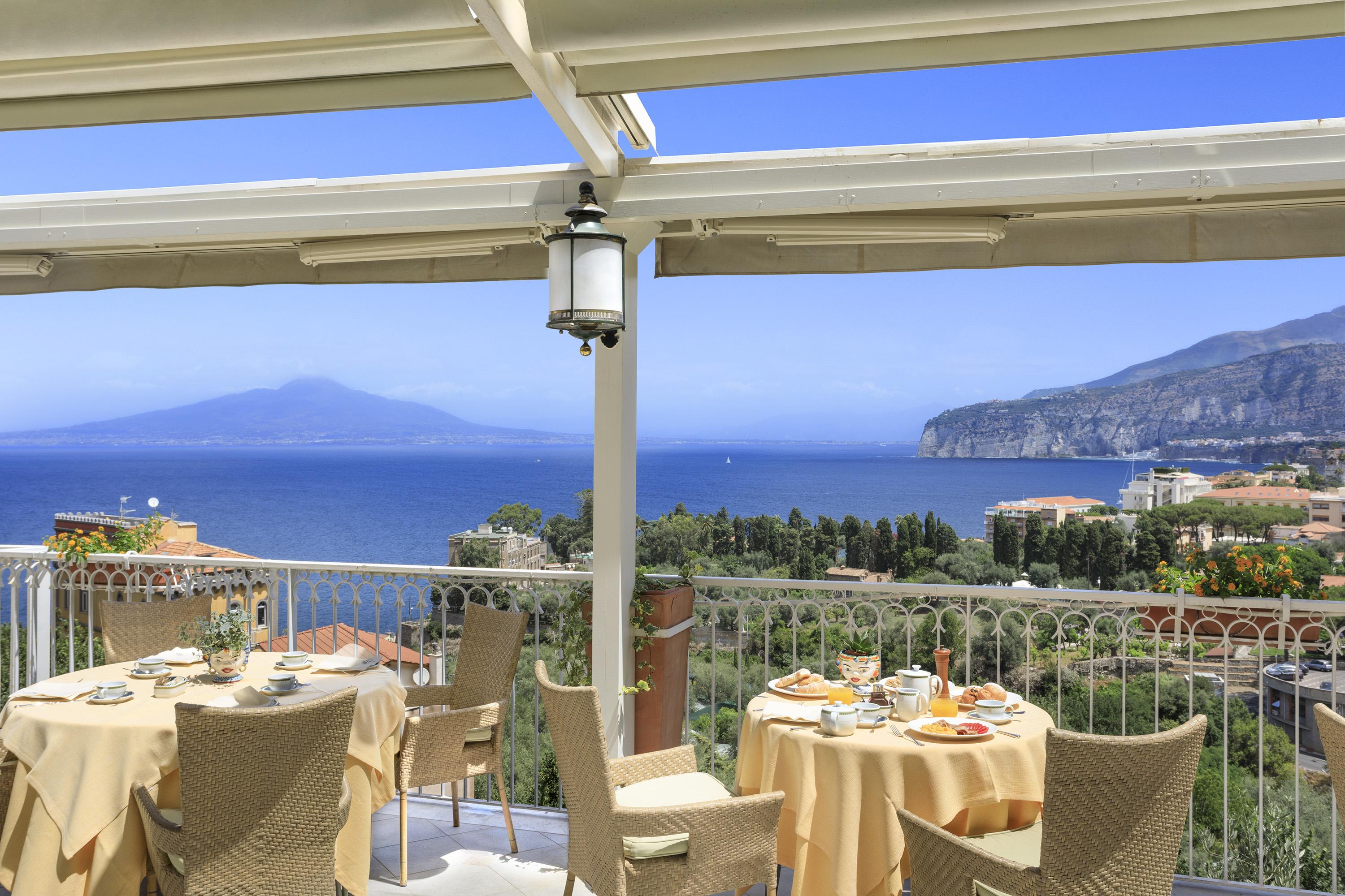 Grand Hotel Capodimonte Sorrento Exterior photo