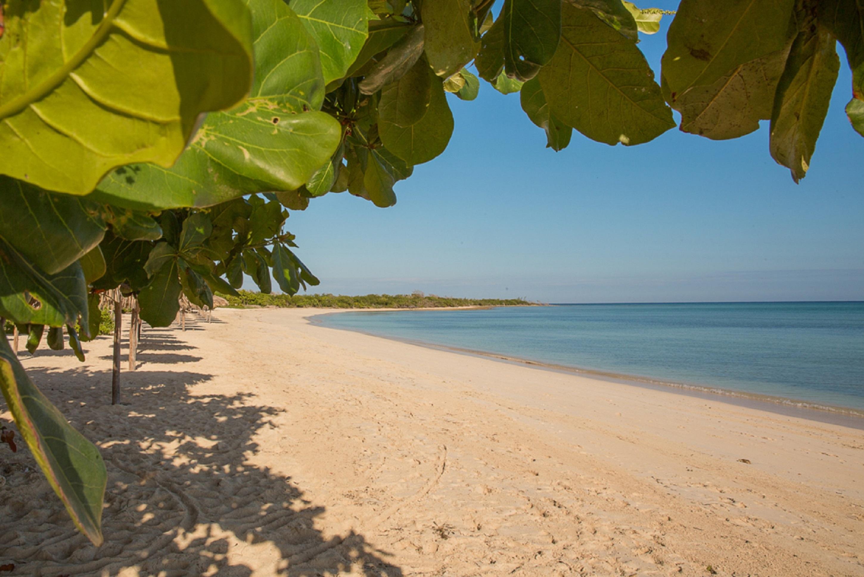 Hotel Holguin (Adults Only) Playa Yuraguanal Exterior photo