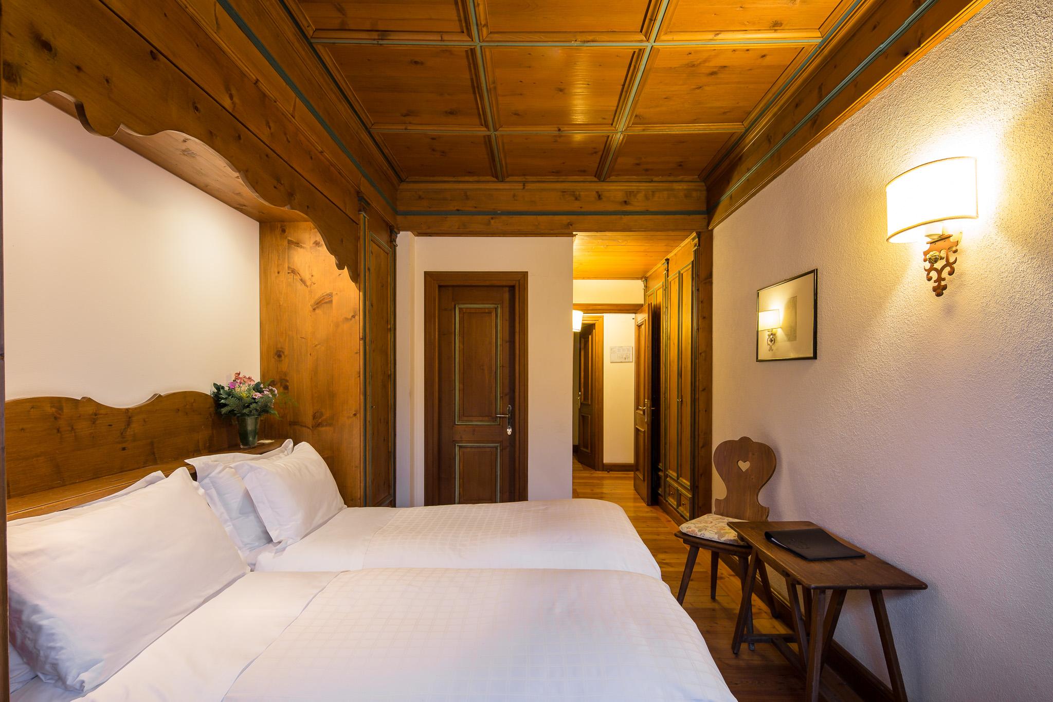 Hotel Bellevue Suites & Spa Cortina d'Ampezzo Exterior photo
