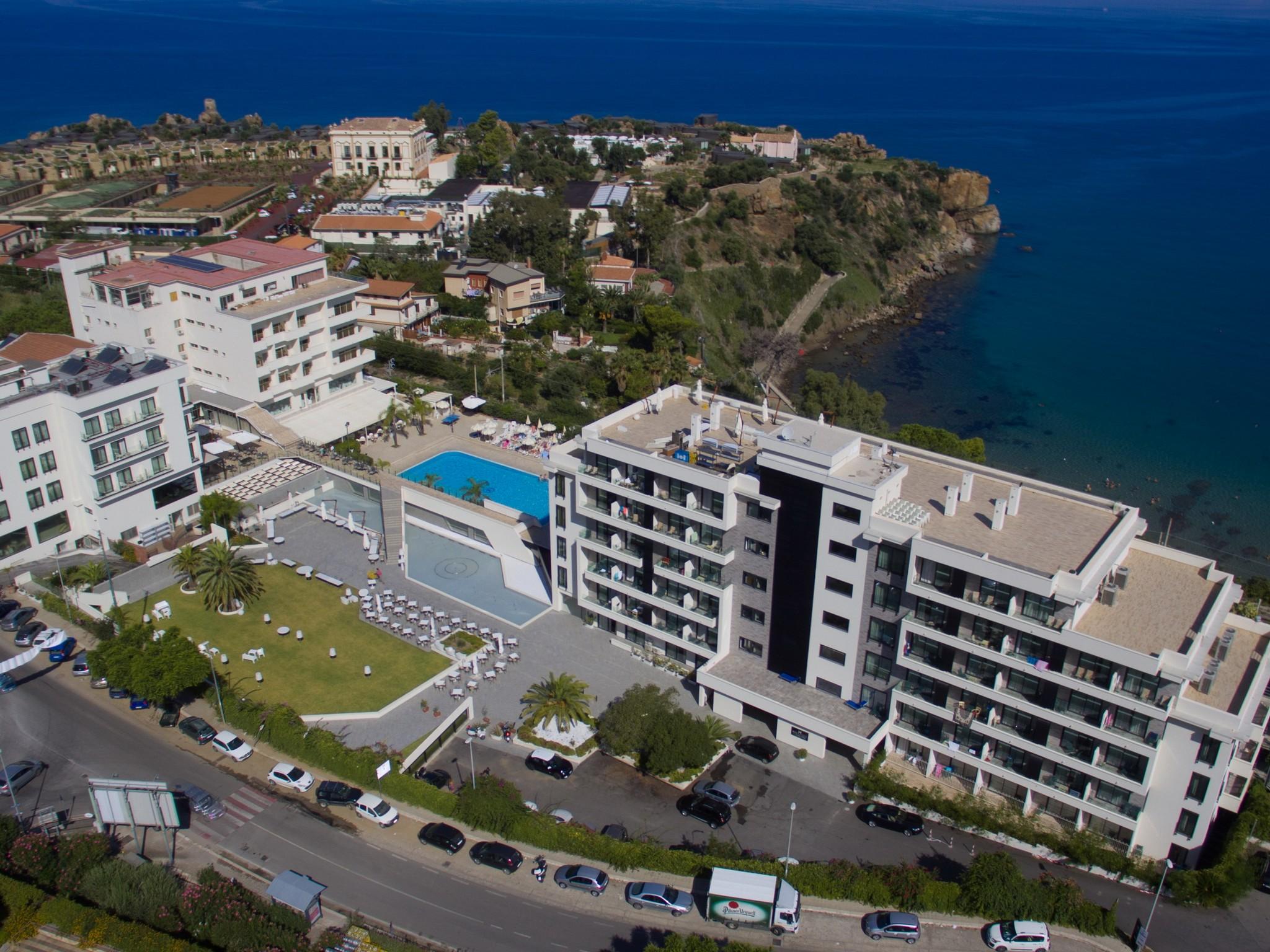 Hotel Santa Lucia Le Sabbie D'Oro Cefalu Exterior photo