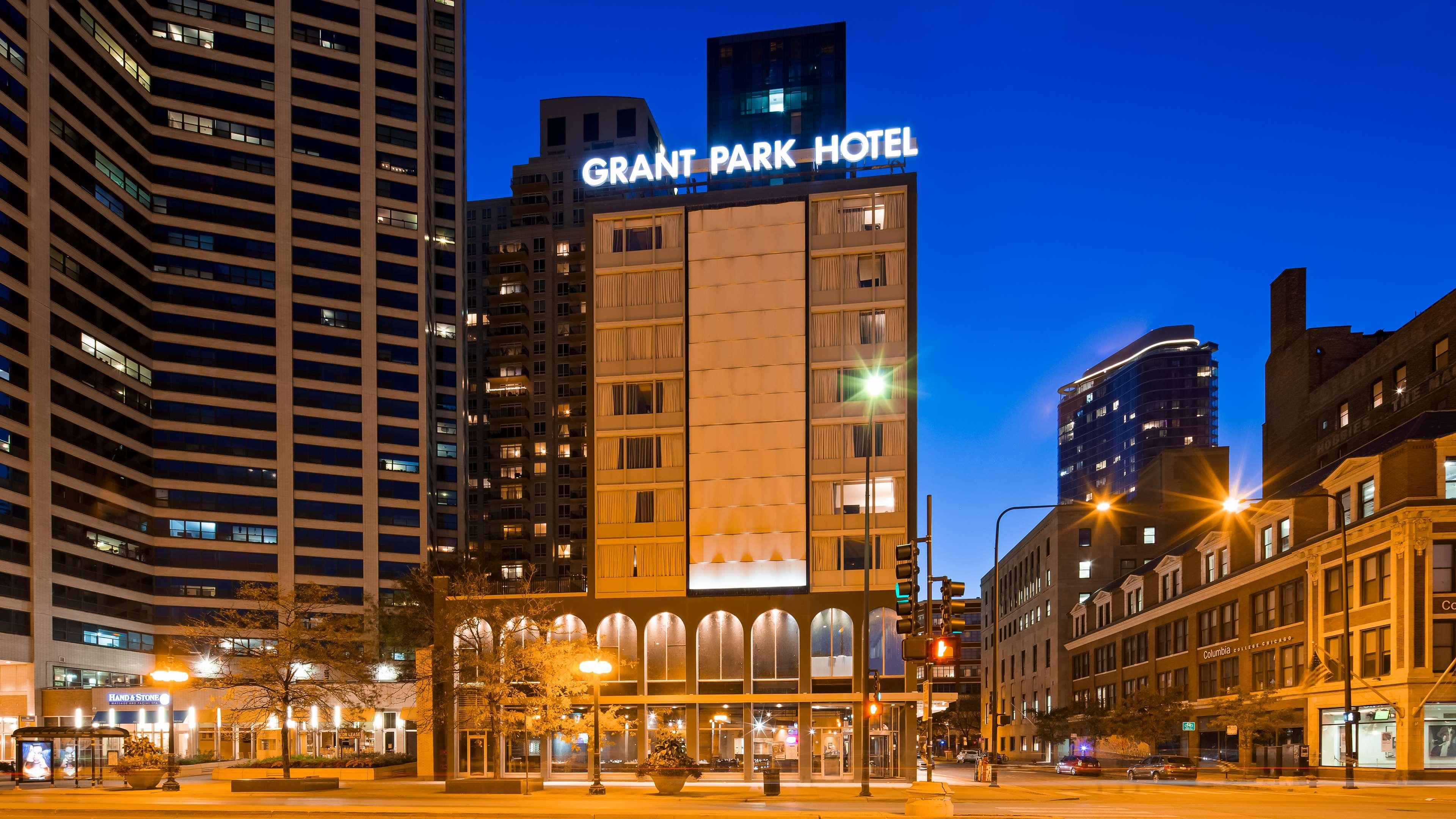 Best Western Grant Park Hotel Chicago Exterior photo