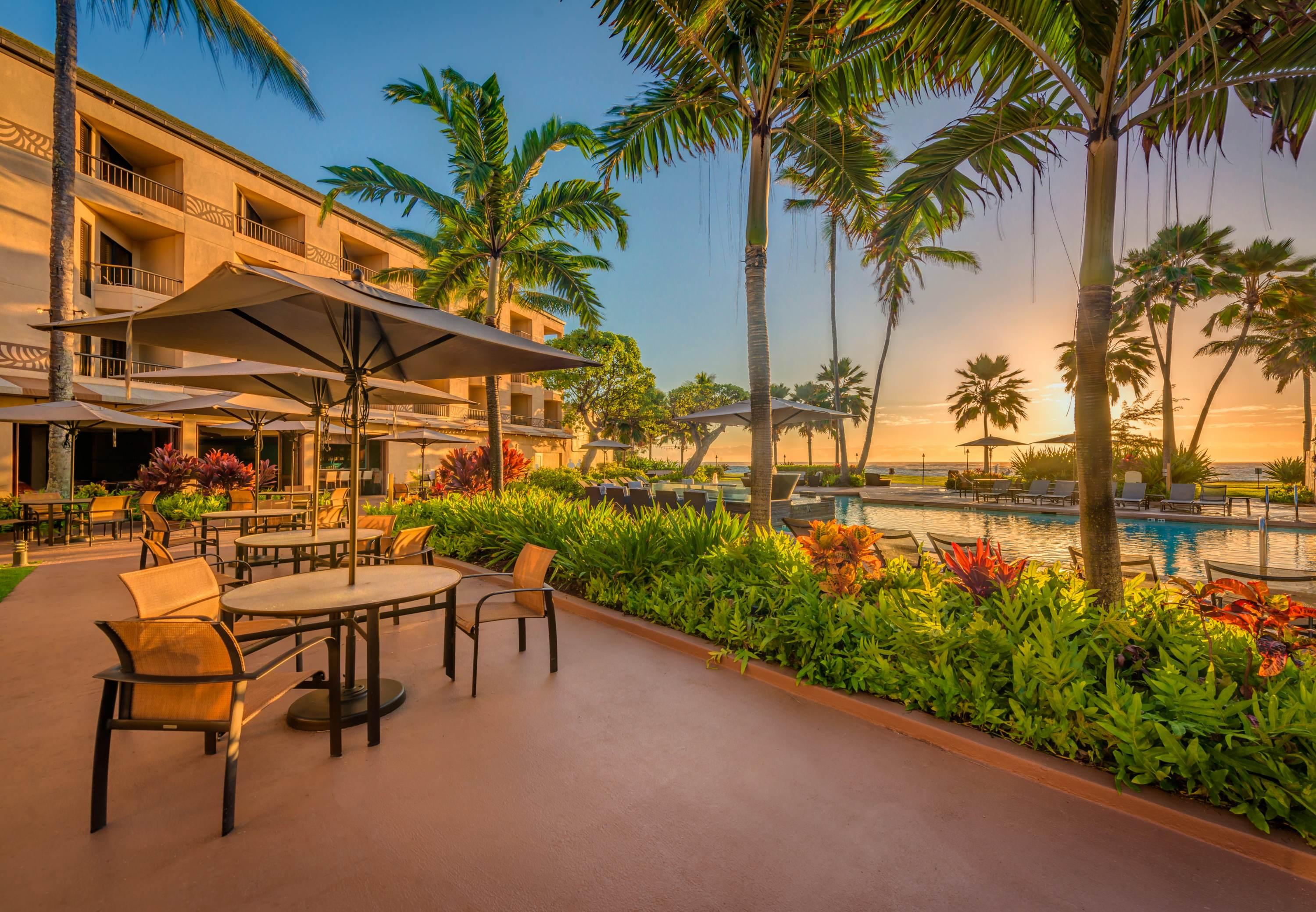 Sheraton Kauai Coconut Beach Resort Exterior photo