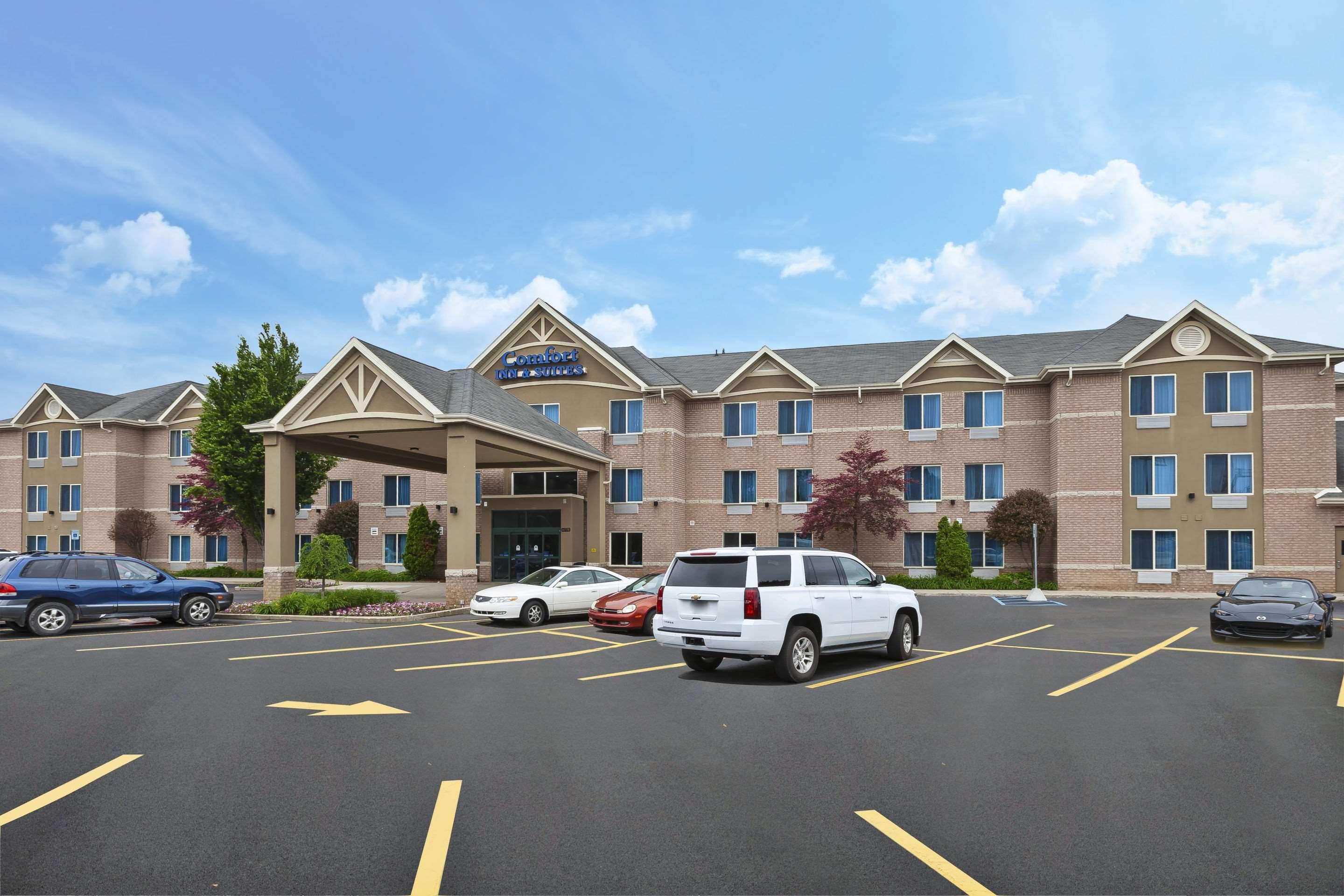 Comfort Inn & Suites Taylor Exterior photo