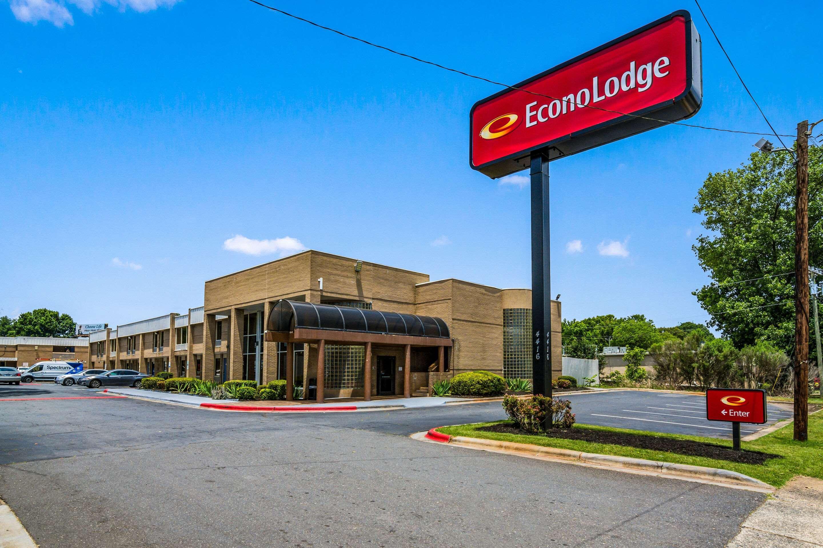 Econo Lodge Airport Near Billy Graham Parkway Charlotte Exterior photo