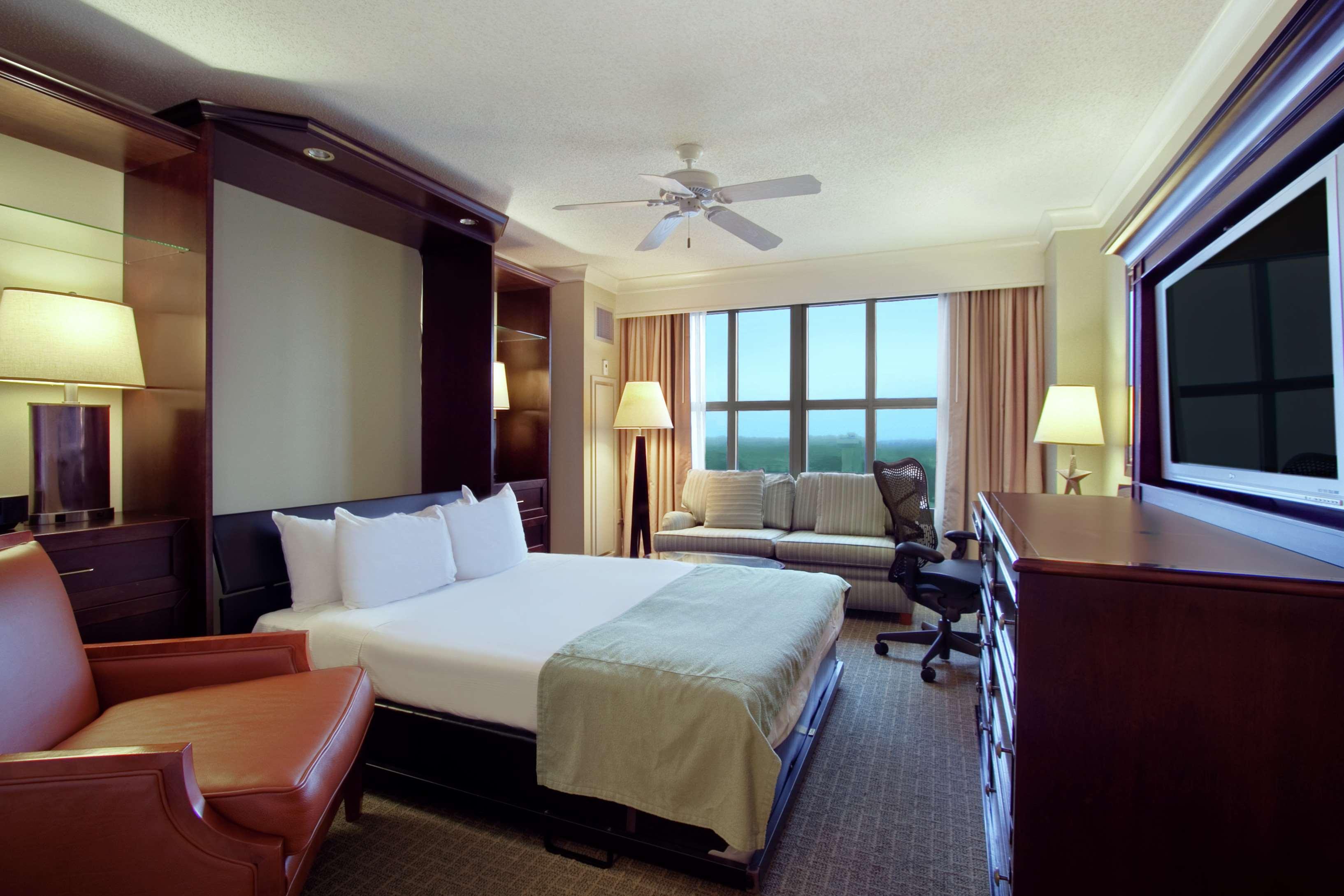 Hilton Virginia Beach Oceanfront Room photo