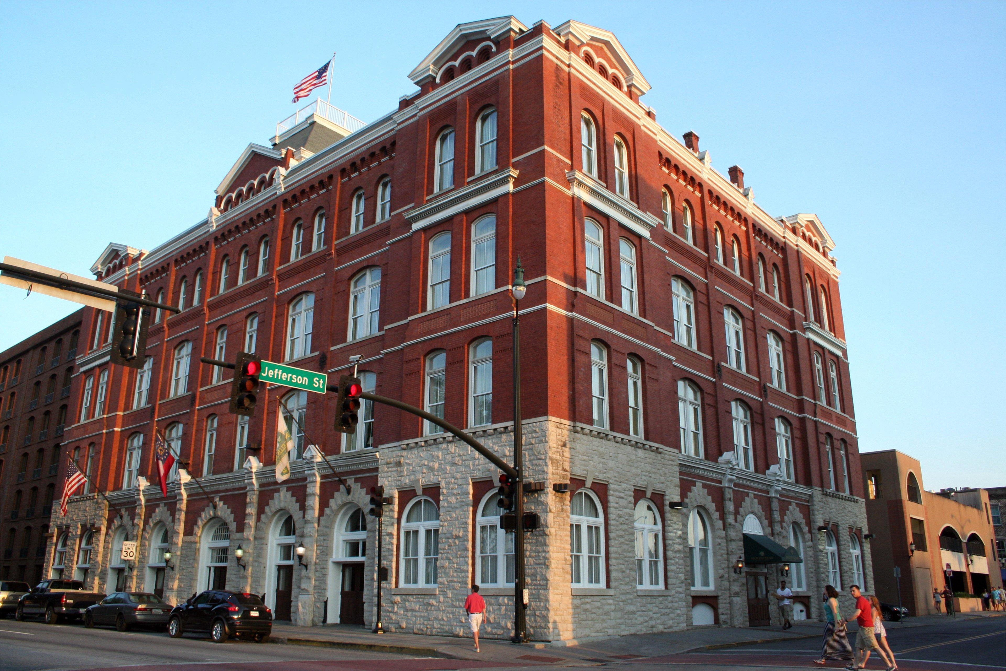 Hotel Indigo Savannah Historic District, An Ihg Hotel Exterior photo