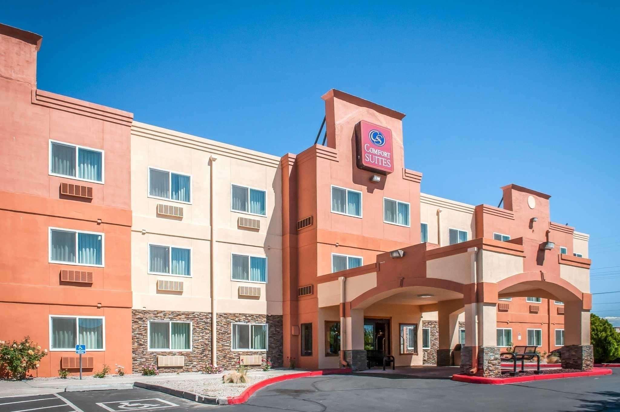 Comfort Suites Albuquerque Exterior photo