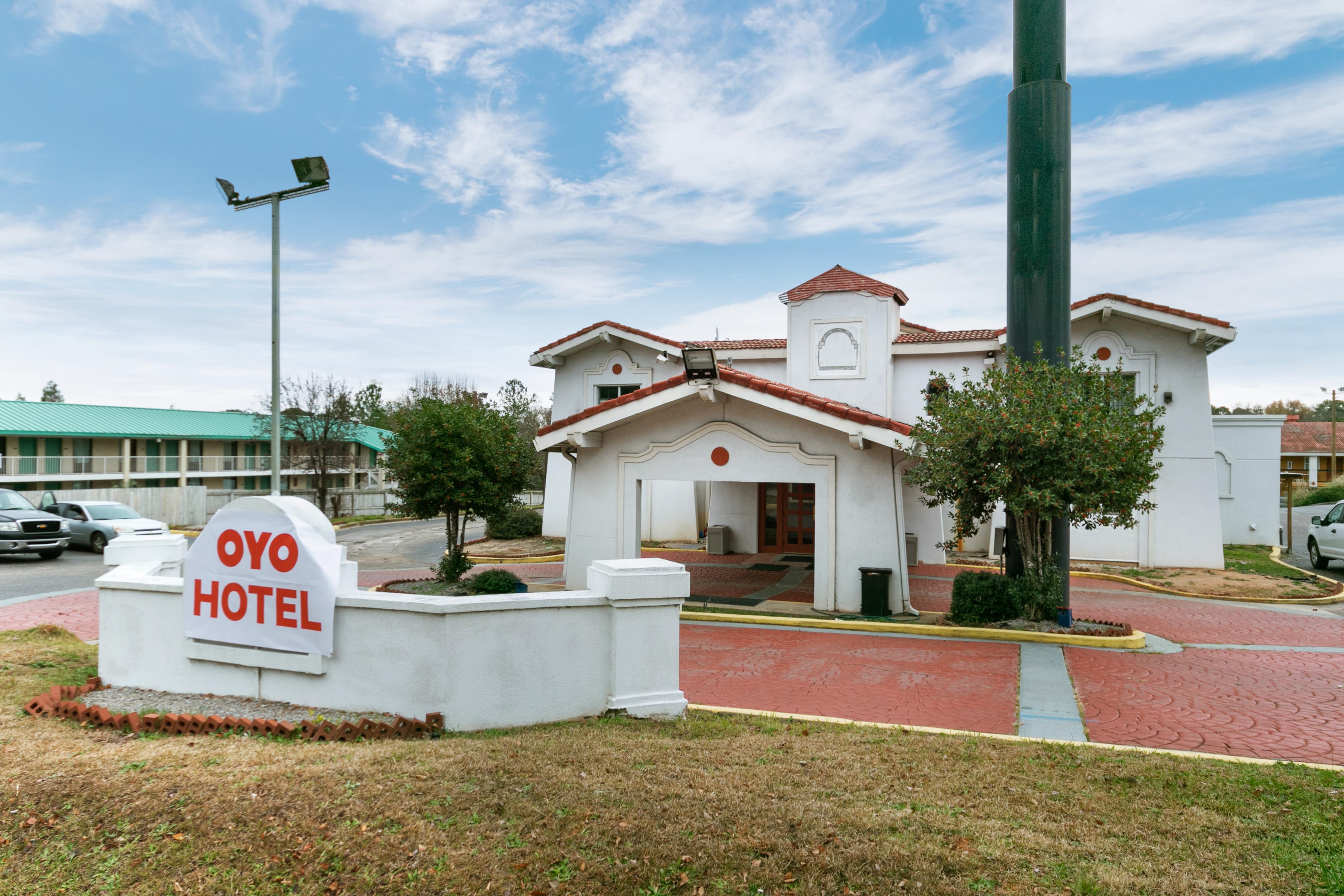 Oyo Hotel Columbia Sc I-20/I-26 Exterior photo