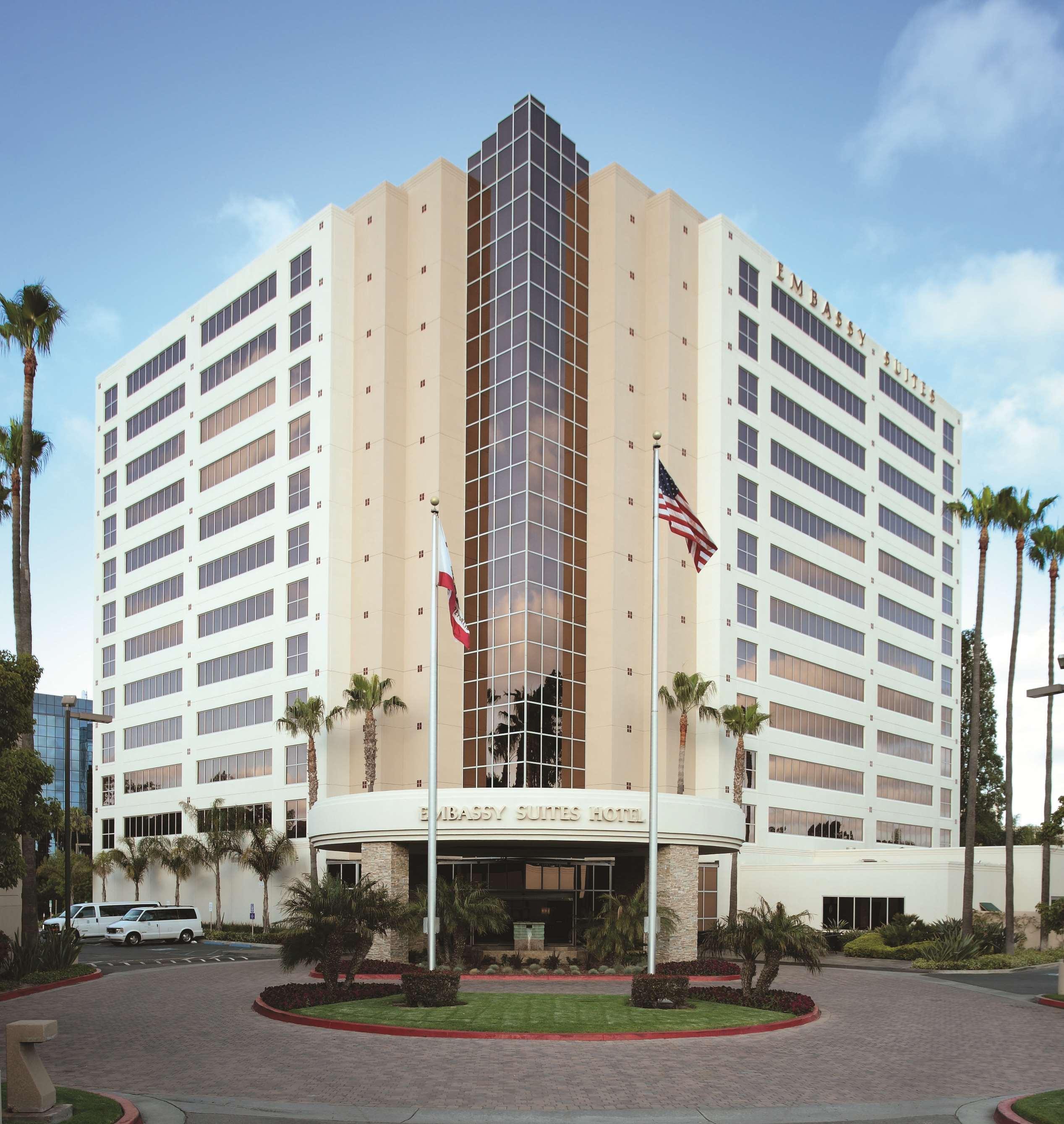 Embassy Suites By Hilton San Diego La Jolla Exterior photo