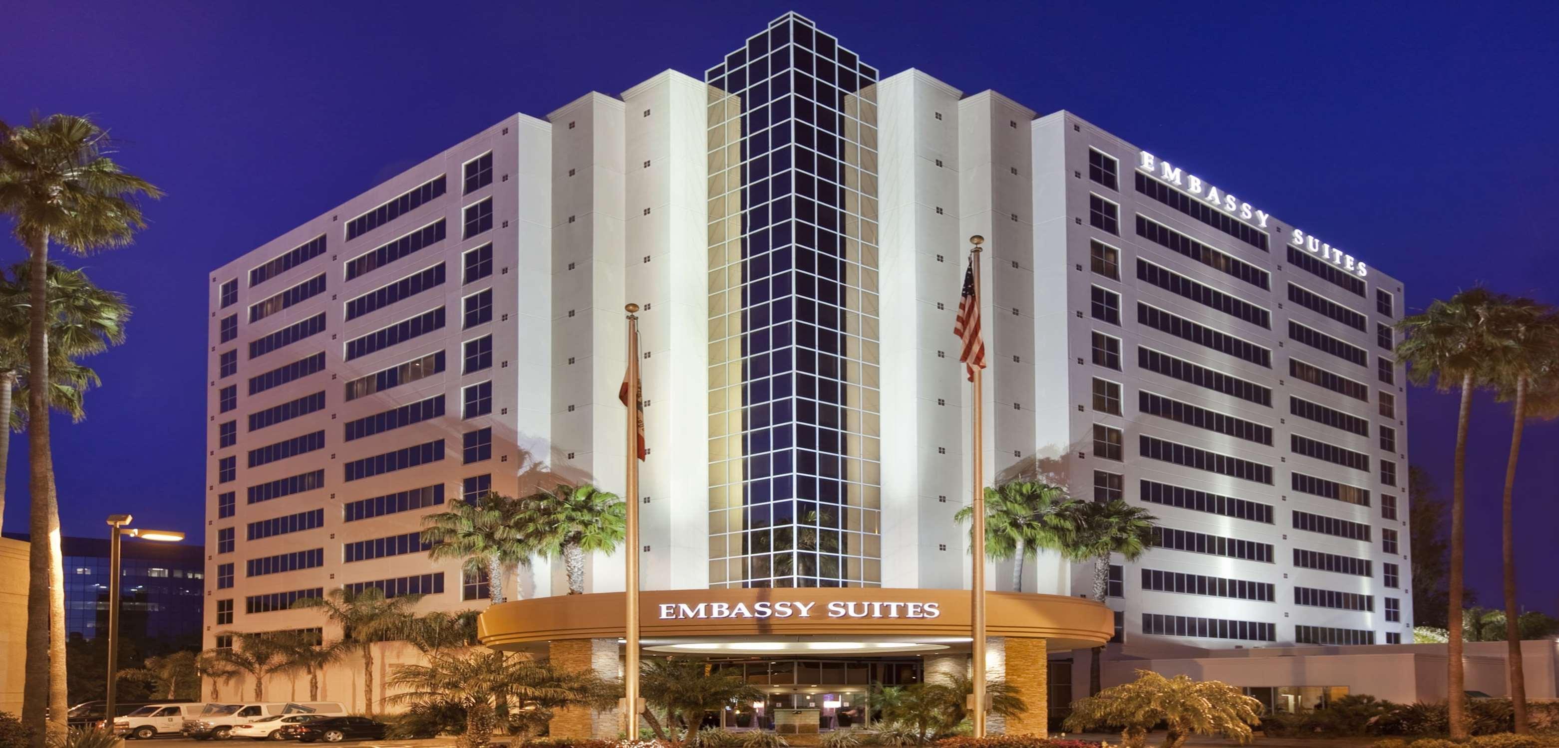 Embassy Suites By Hilton San Diego La Jolla Exterior photo