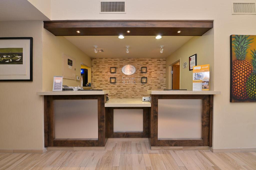 Comfort Suites At Tucson Mall Interior photo