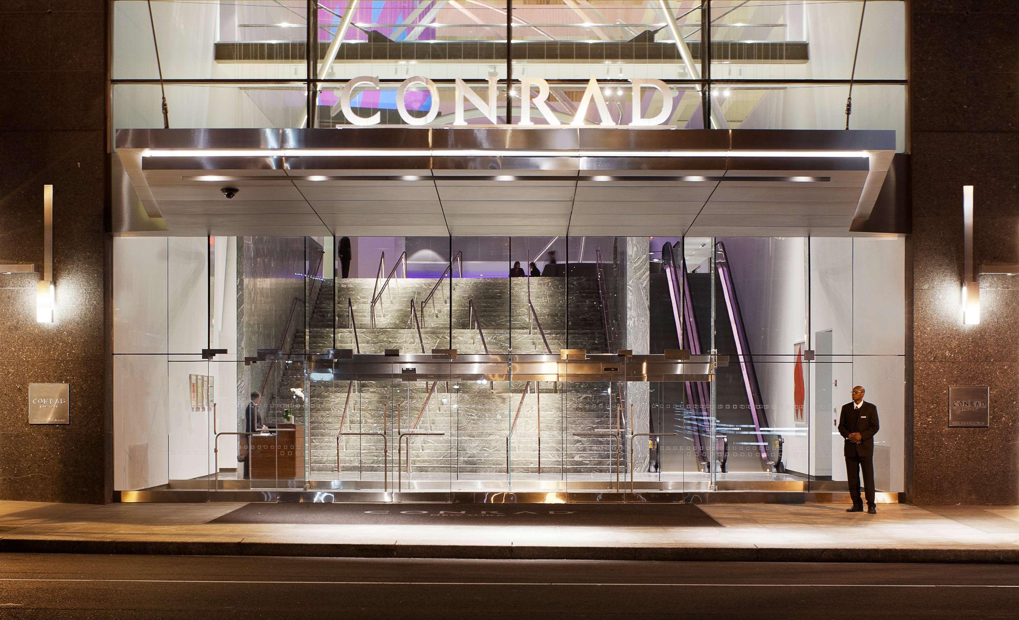 Conrad New York Downtown Hotel Exterior photo