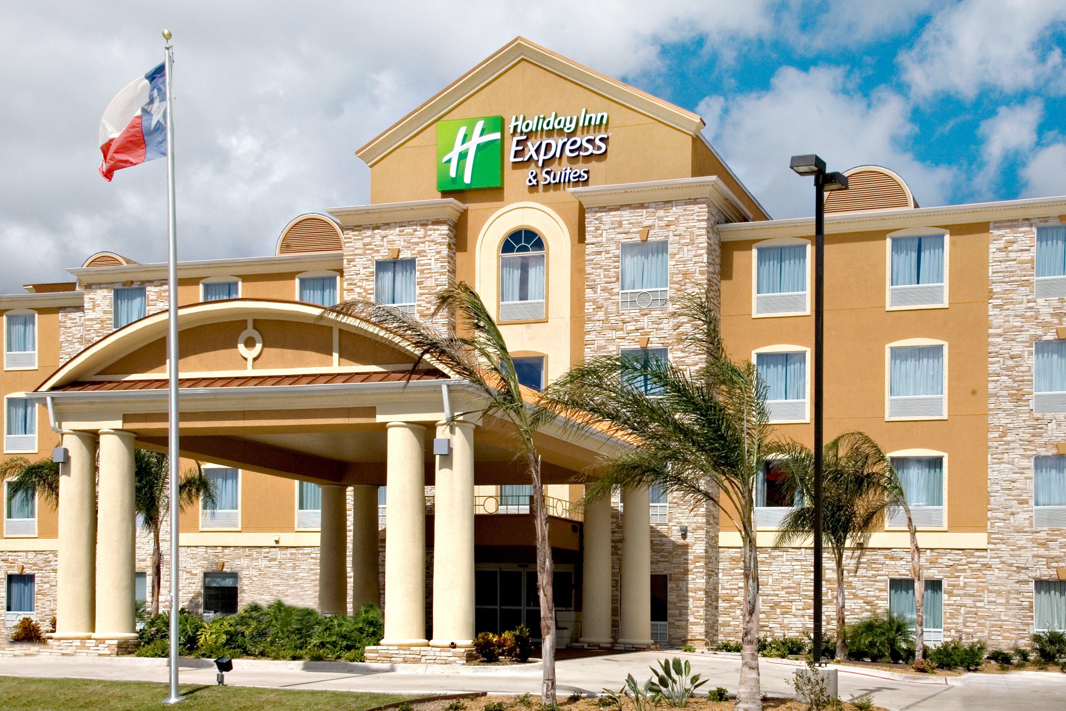 Holiday Inn Express & Suites Corpus Christi, An Ihg Hotel Exterior photo