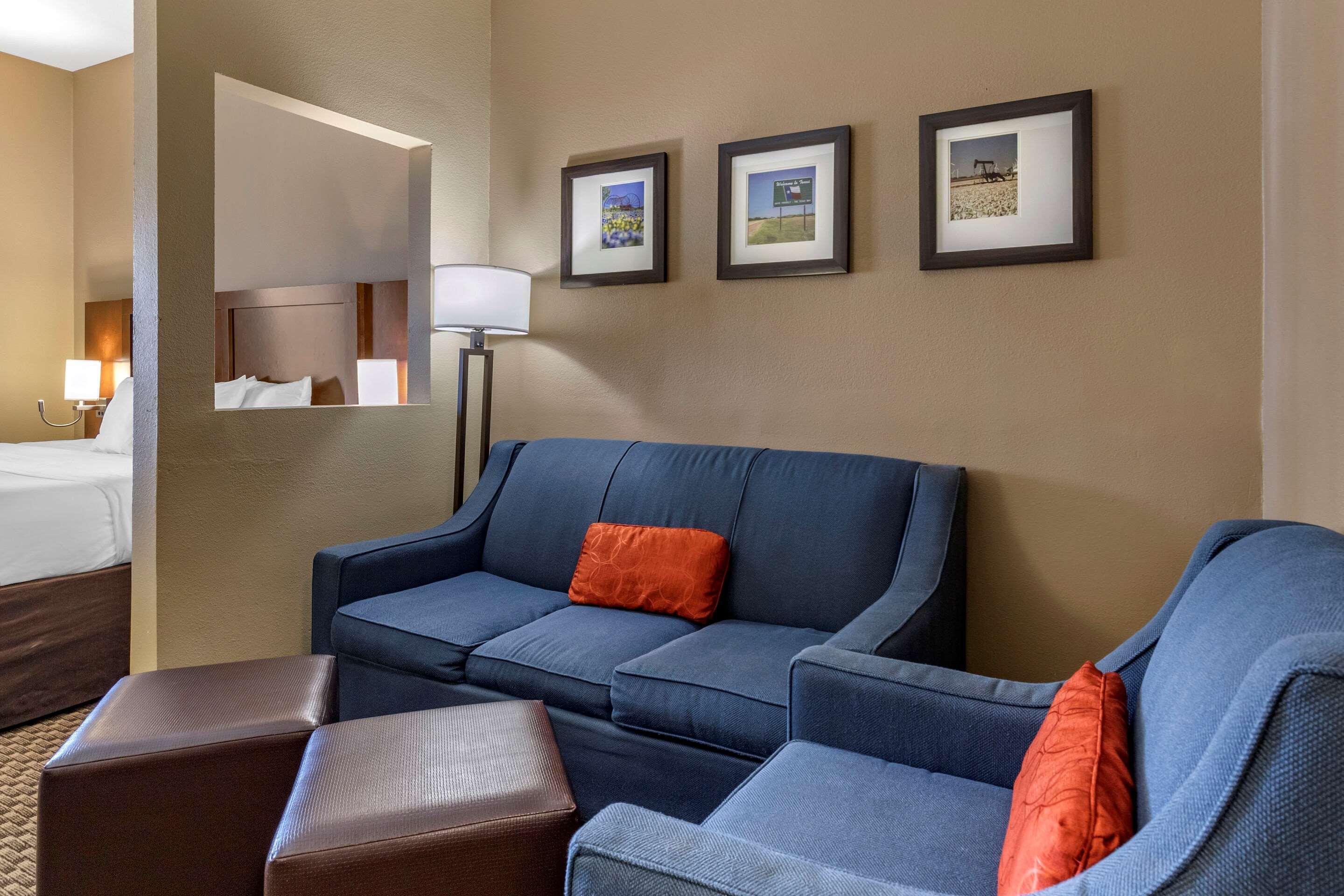 Comfort Suites Near Texas A&M Corpus Christi Exterior photo