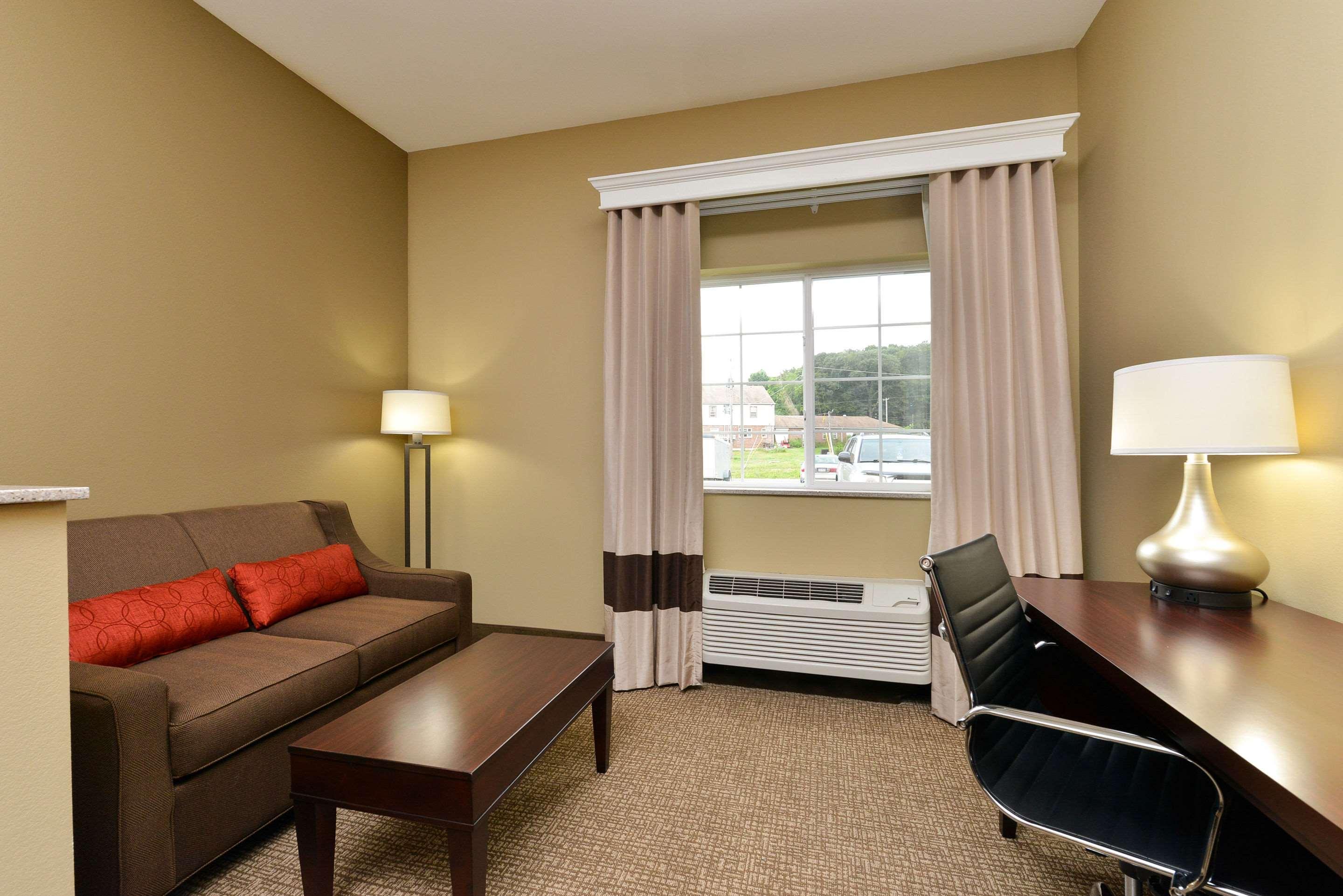 Comfort Inn And Suites Manheim Exterior photo