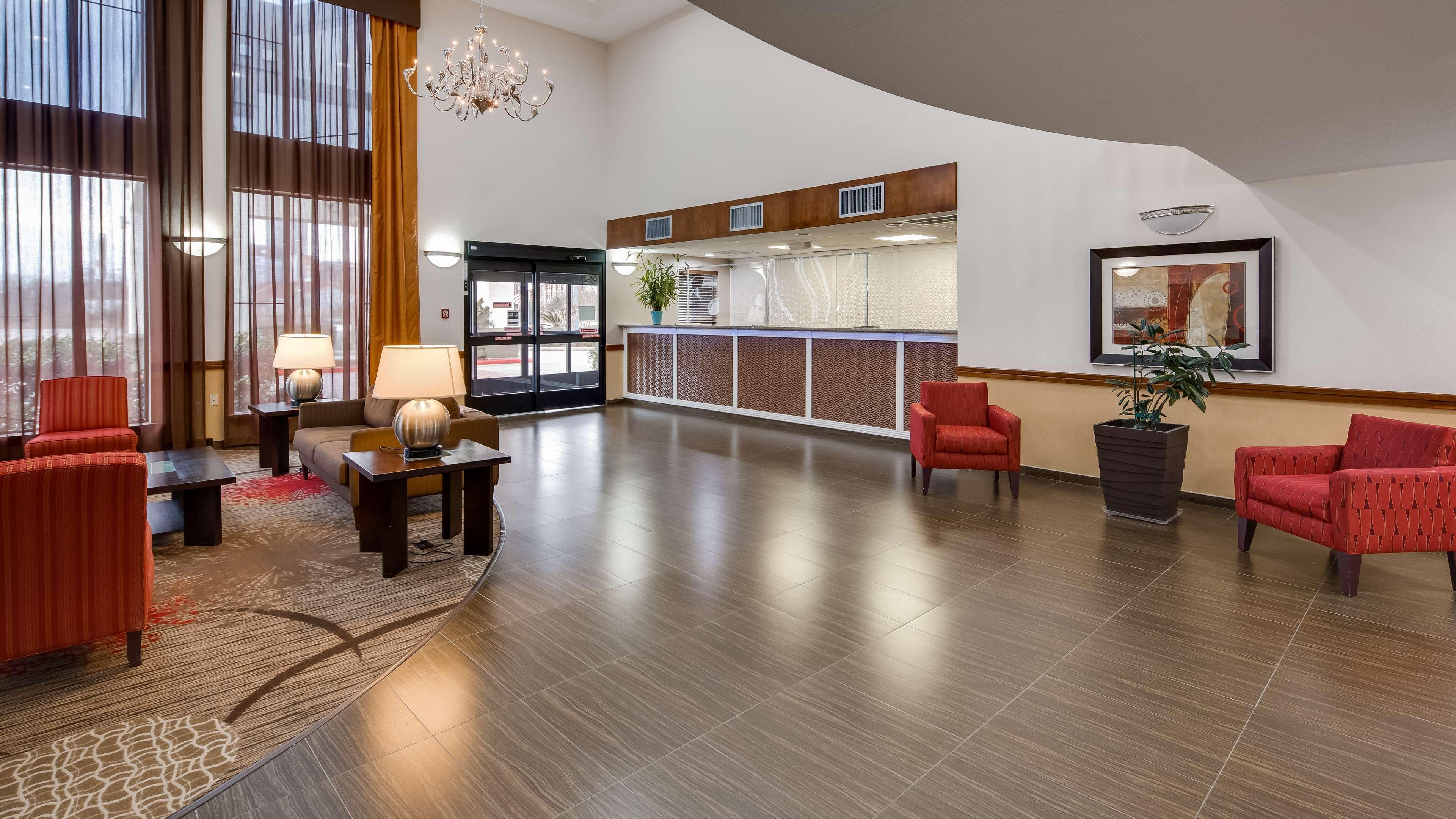 Best Western Dayton Inn & Suites Exterior photo